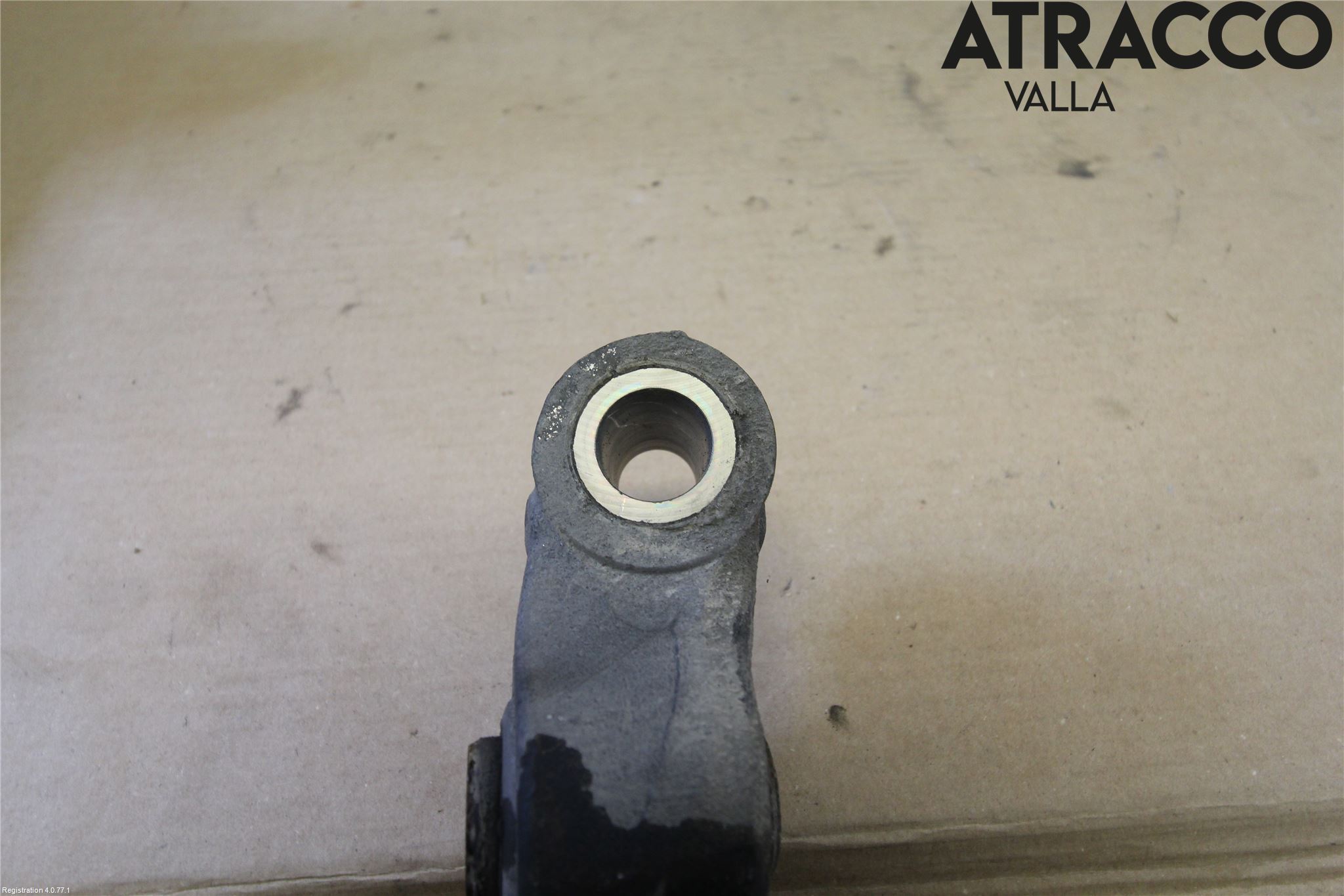 BMW 5 F10/F11/F18 09-17 Bærearm Foran Venstre Nedre