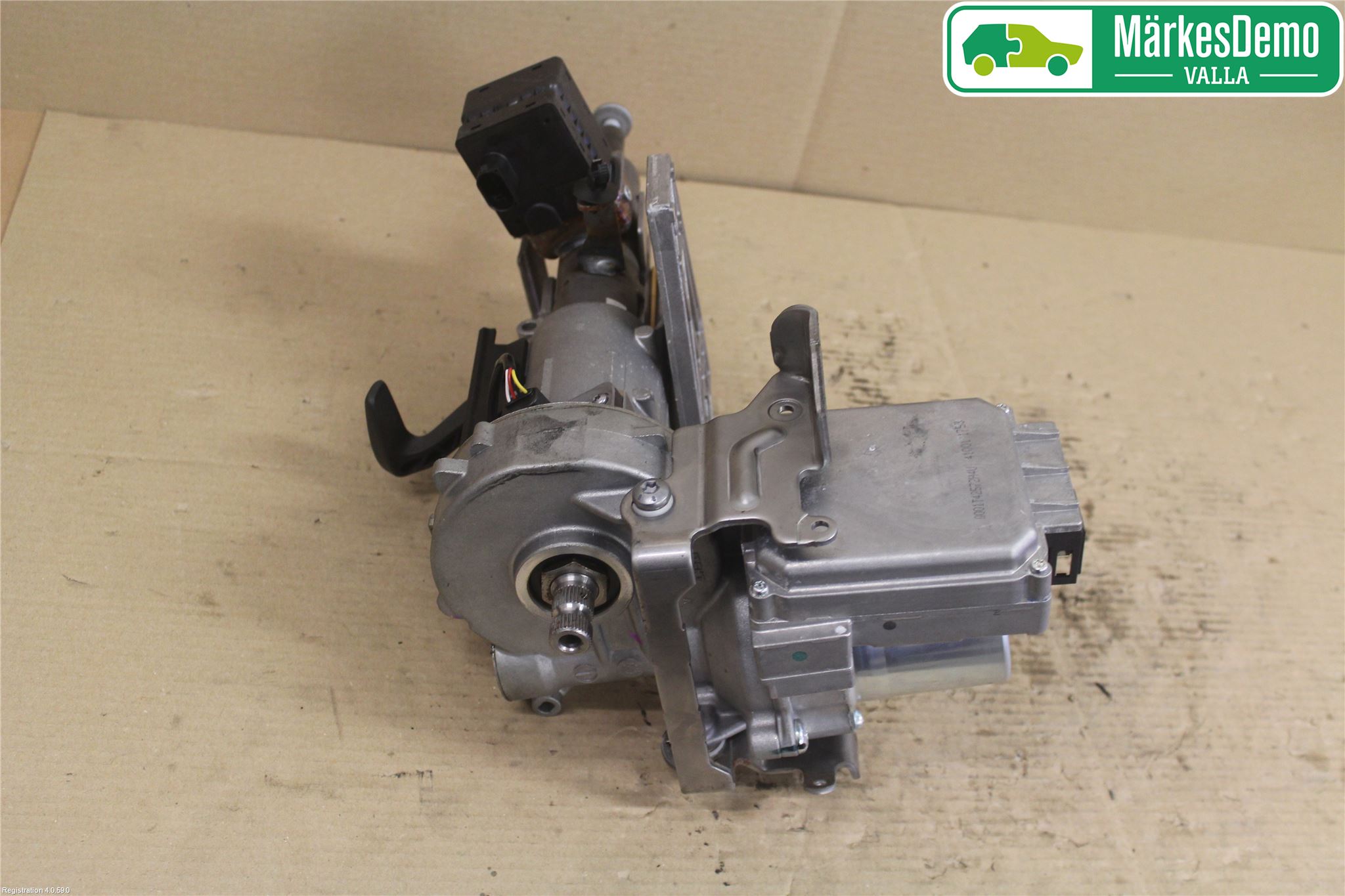 Renault CAPTUR 13-19 Rattakselaggregat Innebygd Servo