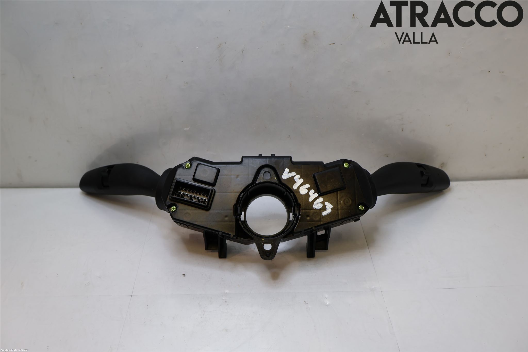 Kia SPORTAGE (QL) 16-21 Bryter Ratt Kombi H Og V