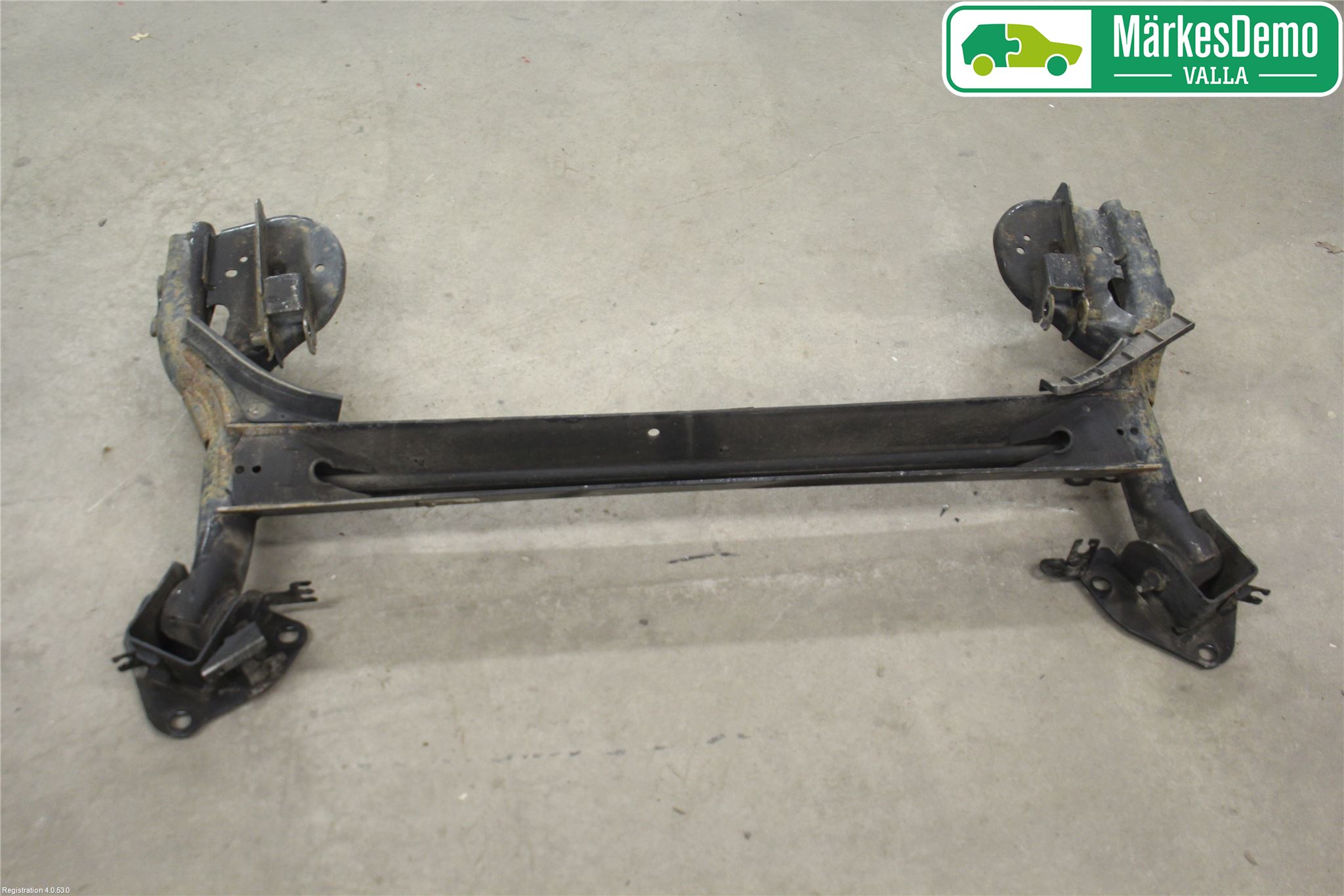 Mercedes-Benz MB CITAN (W415) 13-21 Bakaksel Feste Travers-Ramme