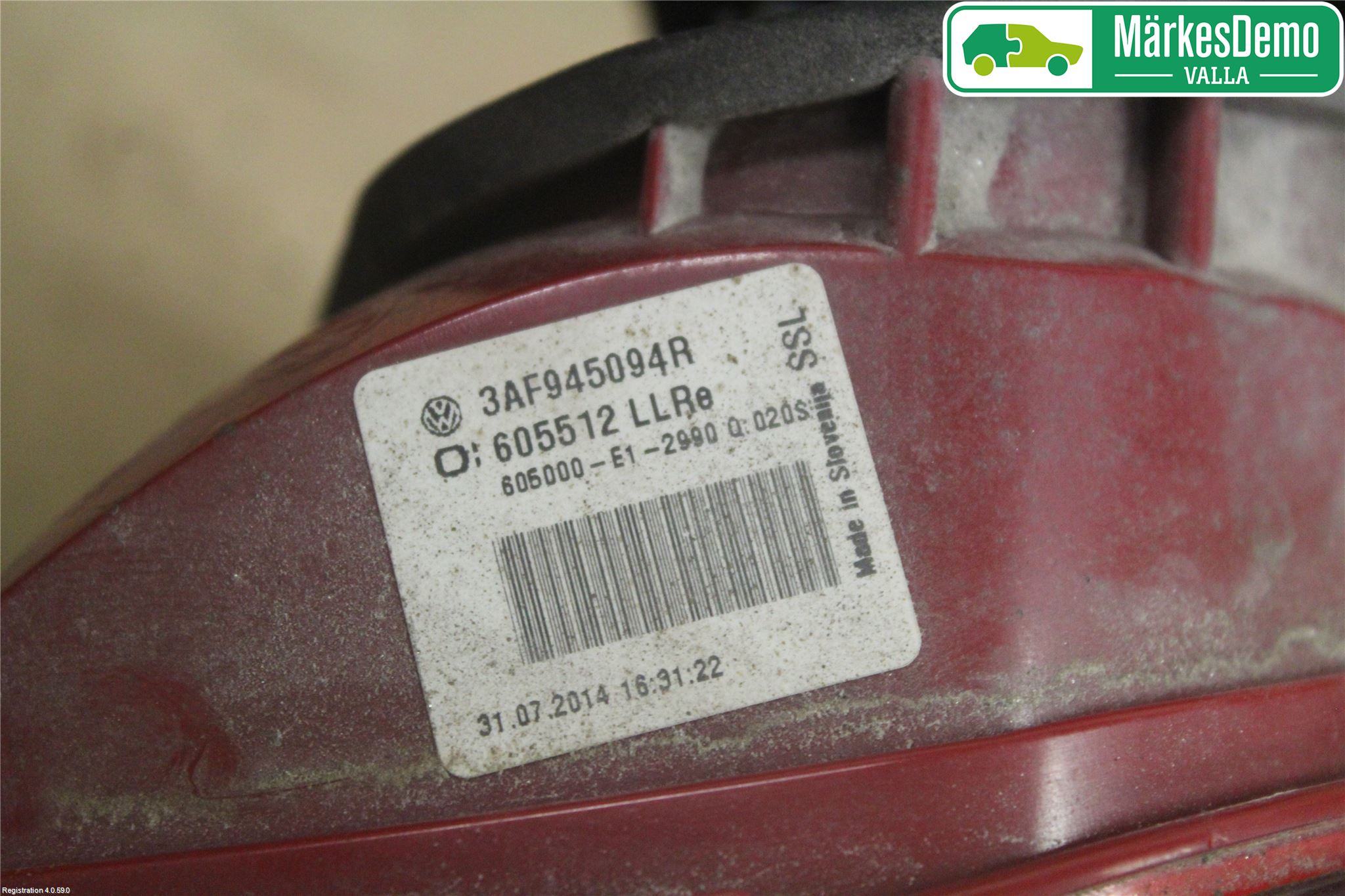Volkswagen VW PASSAT 11-14 Baklykt Høyre  På Luke(Indre)