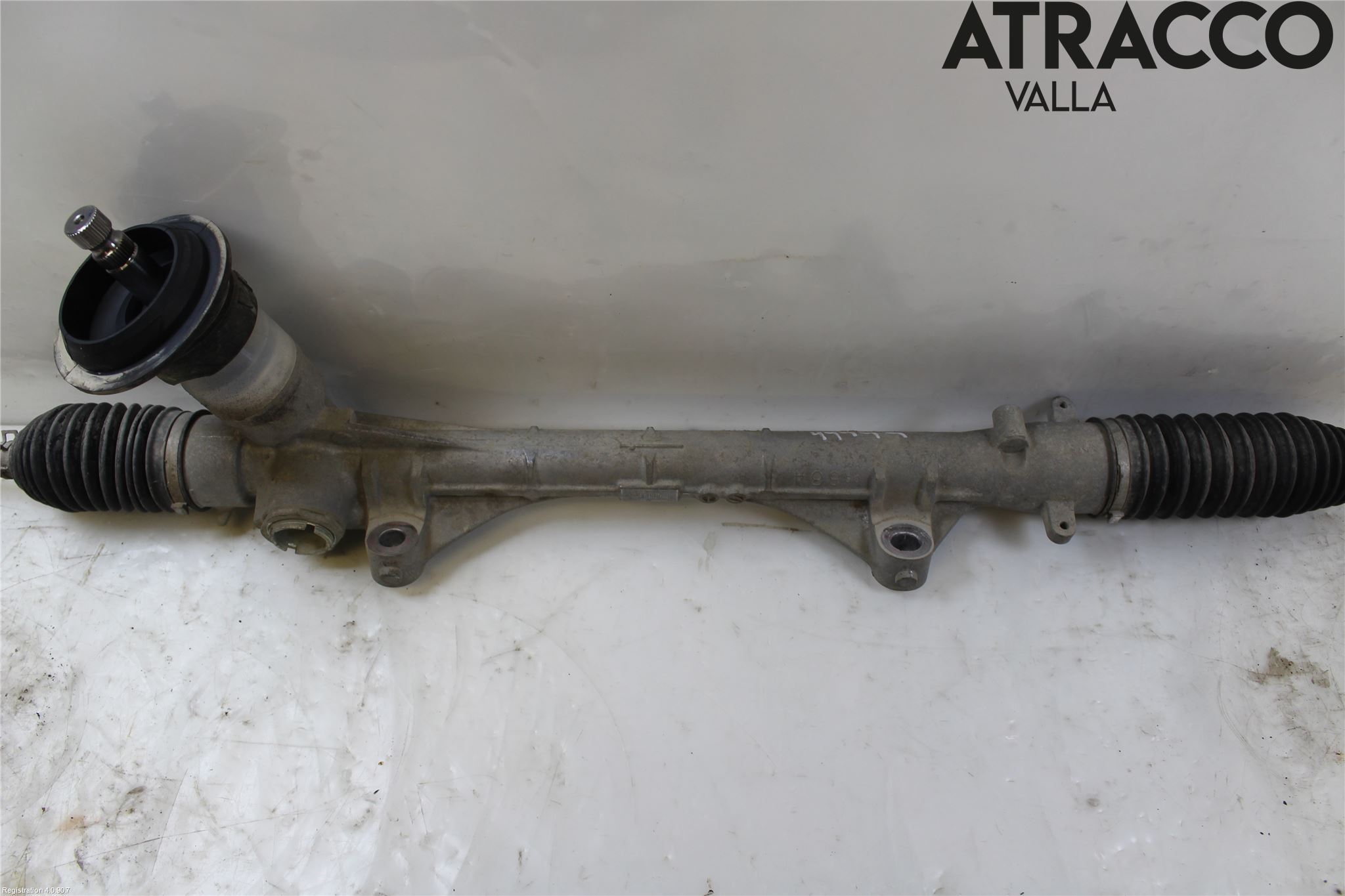 Mitsubishi OUTLANDER 13-21 Servo Snekke - Tannstang