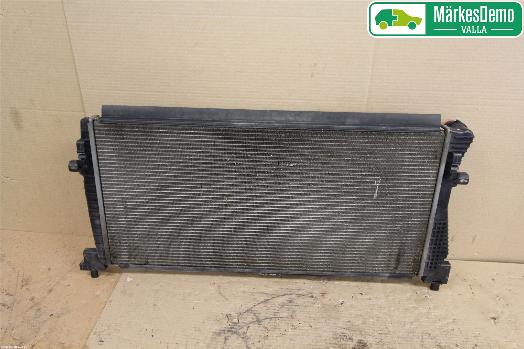 Skoda SUPERB 09-15 Radiator Manuell
