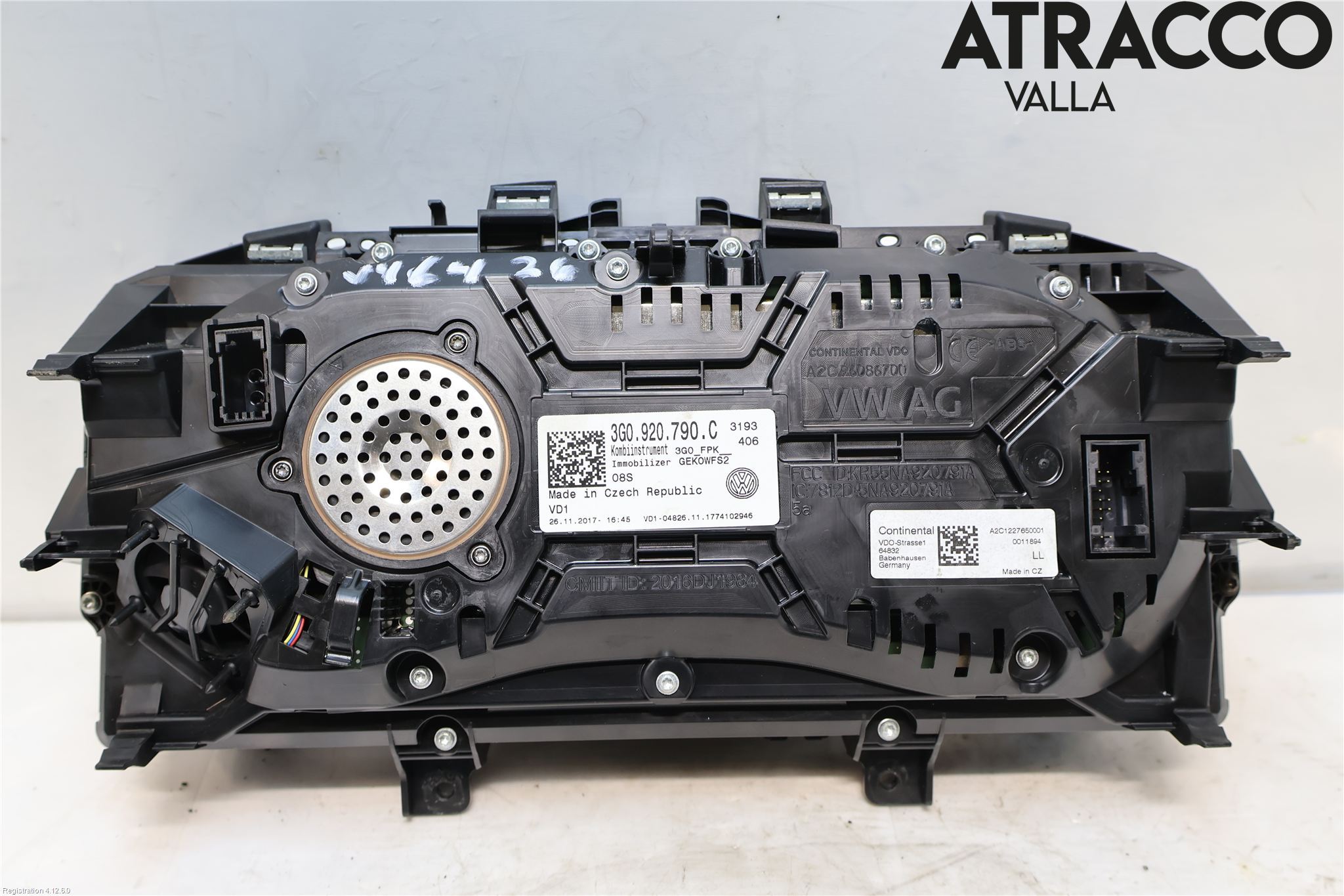 Volkswagen VW PASSAT 15-19 Instr Kombinert