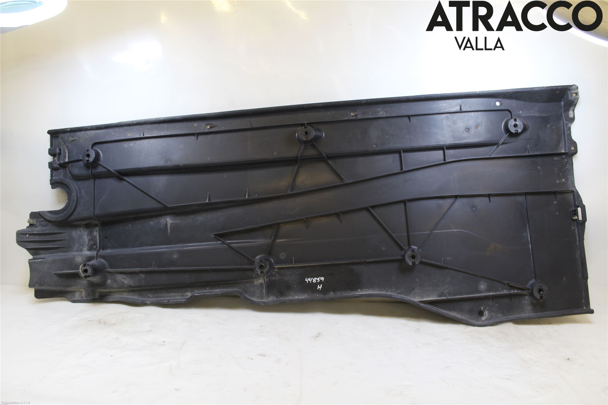 Volkswagen VW PASSAT 15-19 Bunnplate U Motor-Gear-Dørk