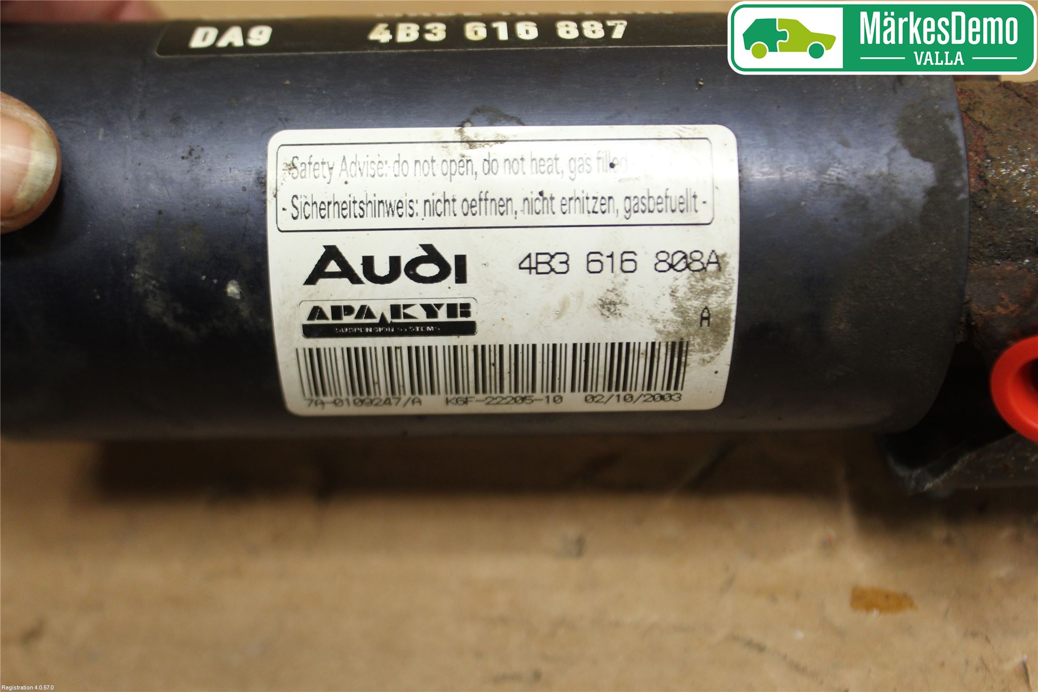 Audi A6/S6     97-05 Fjæring Hydraulikklokke Bak