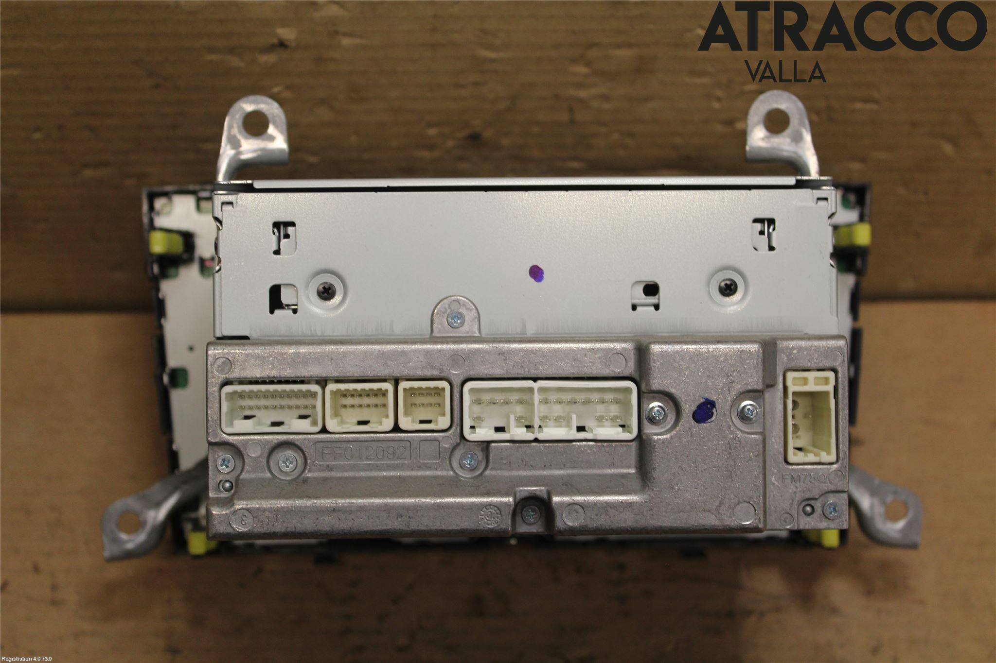 Toyota AVENSIS 09-15 Stereo Radio Med Cd