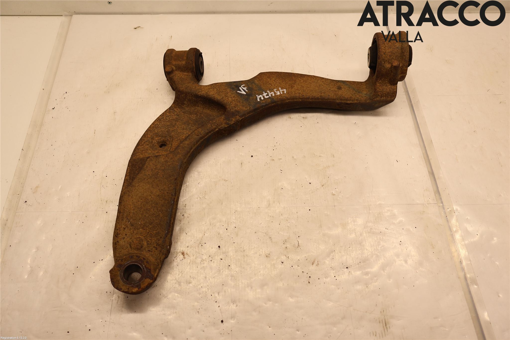 Volkswagen VW TRANSP/CARAVELLE (T6) 16-22 Bærearm Foran Venstre Nedre