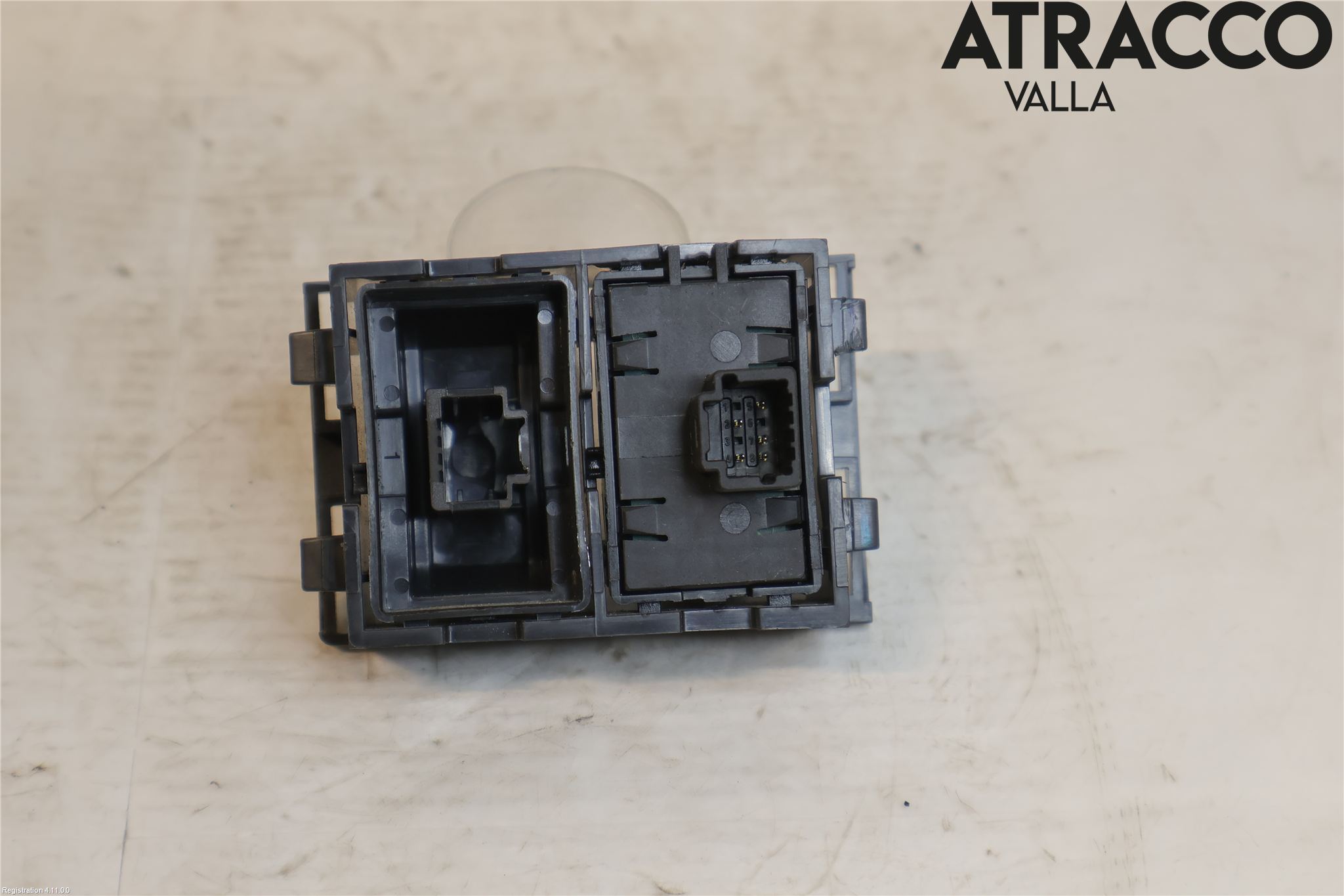 Opel VIVARO 15-19 Bryter Speil