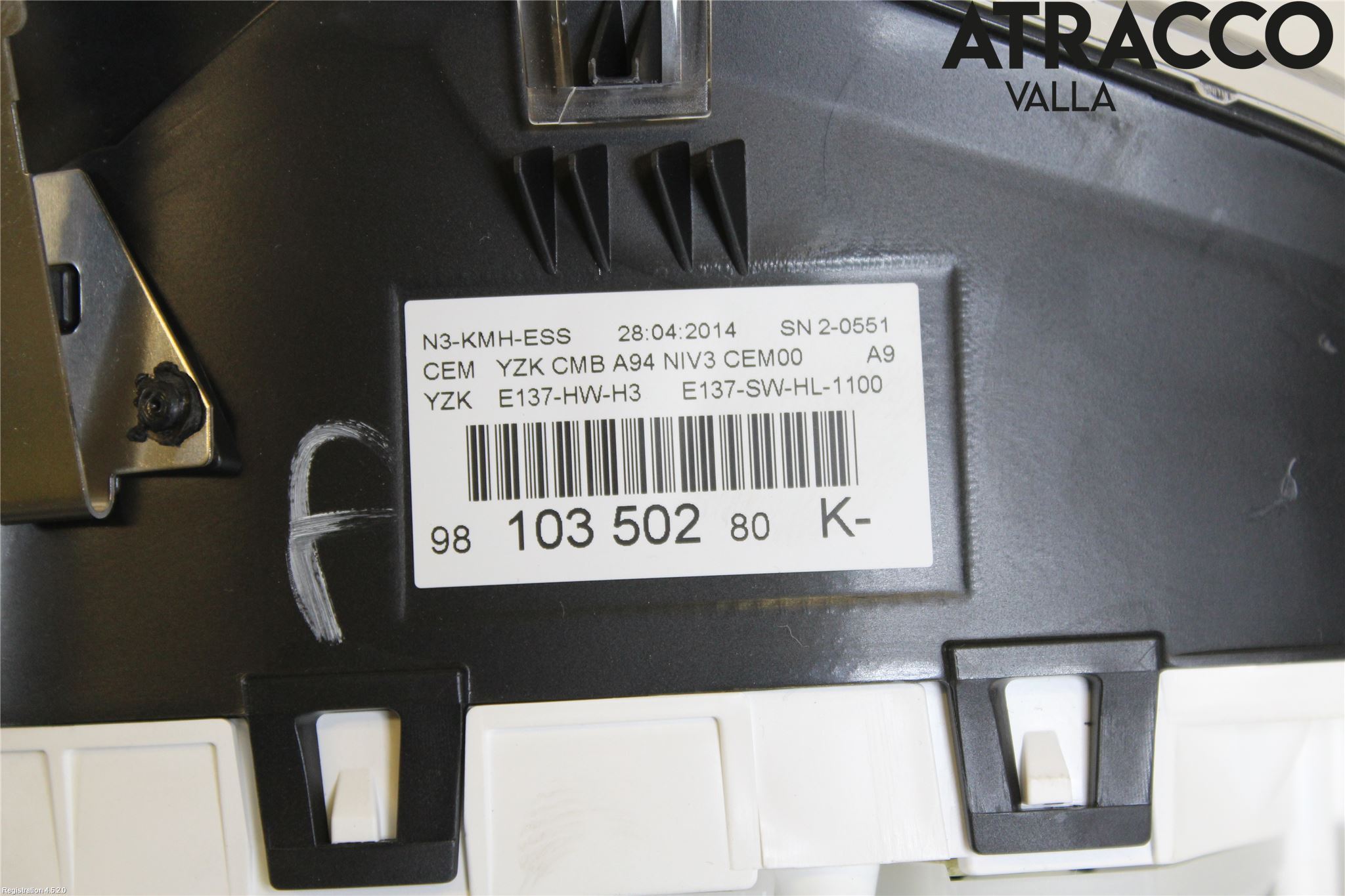 Peugeot 2008 13-20 Instr Kombinert