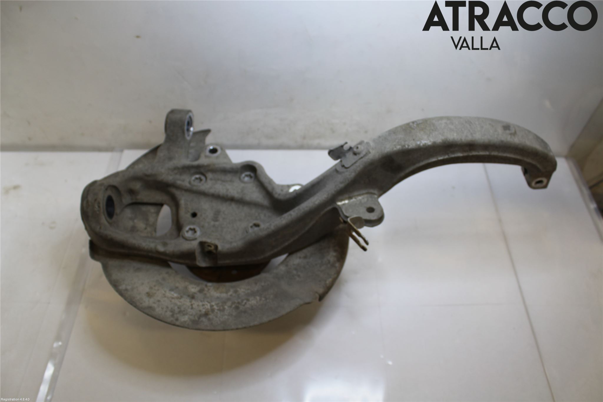 Jaguar XF (X260) 16-24 Spindel Vf