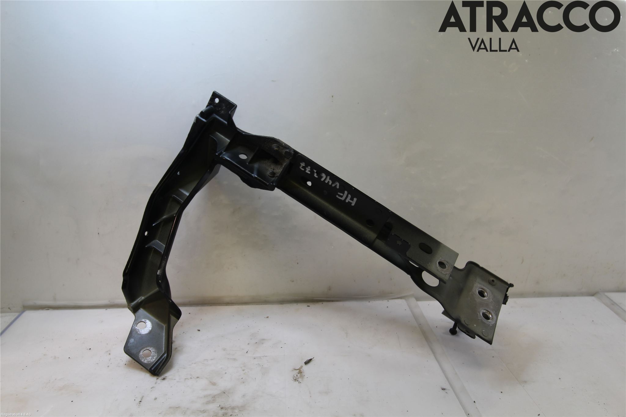 Jaguar F-PACE Frontlykt Holder-Feste