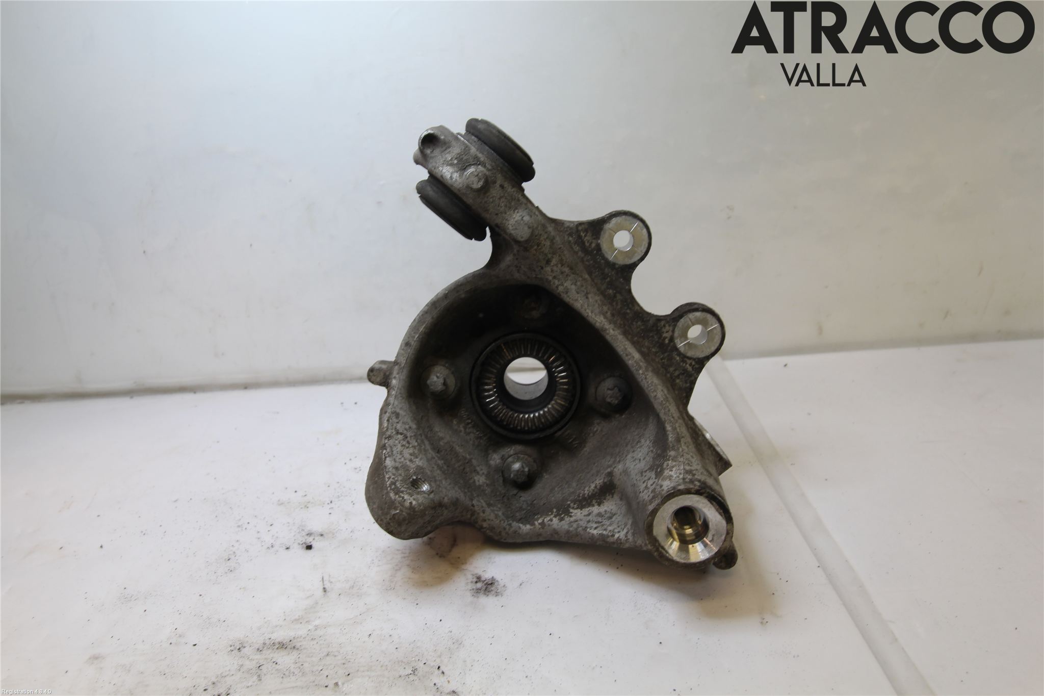 BMW 5 F10/F11/F18 09-17 Spindel Vb