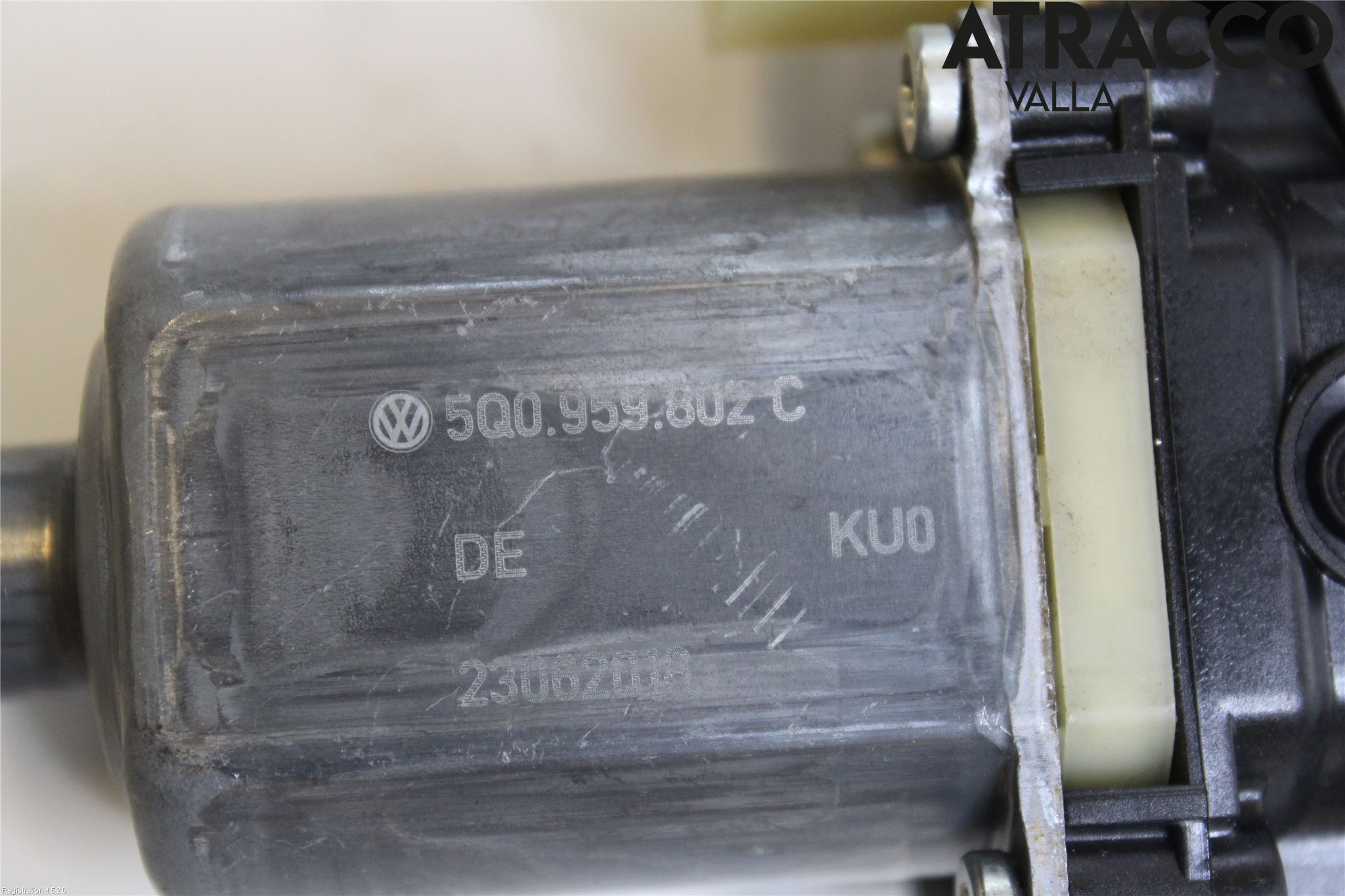 Volkswagen VW TIGUAN 16-24 Vindusheis El Komp