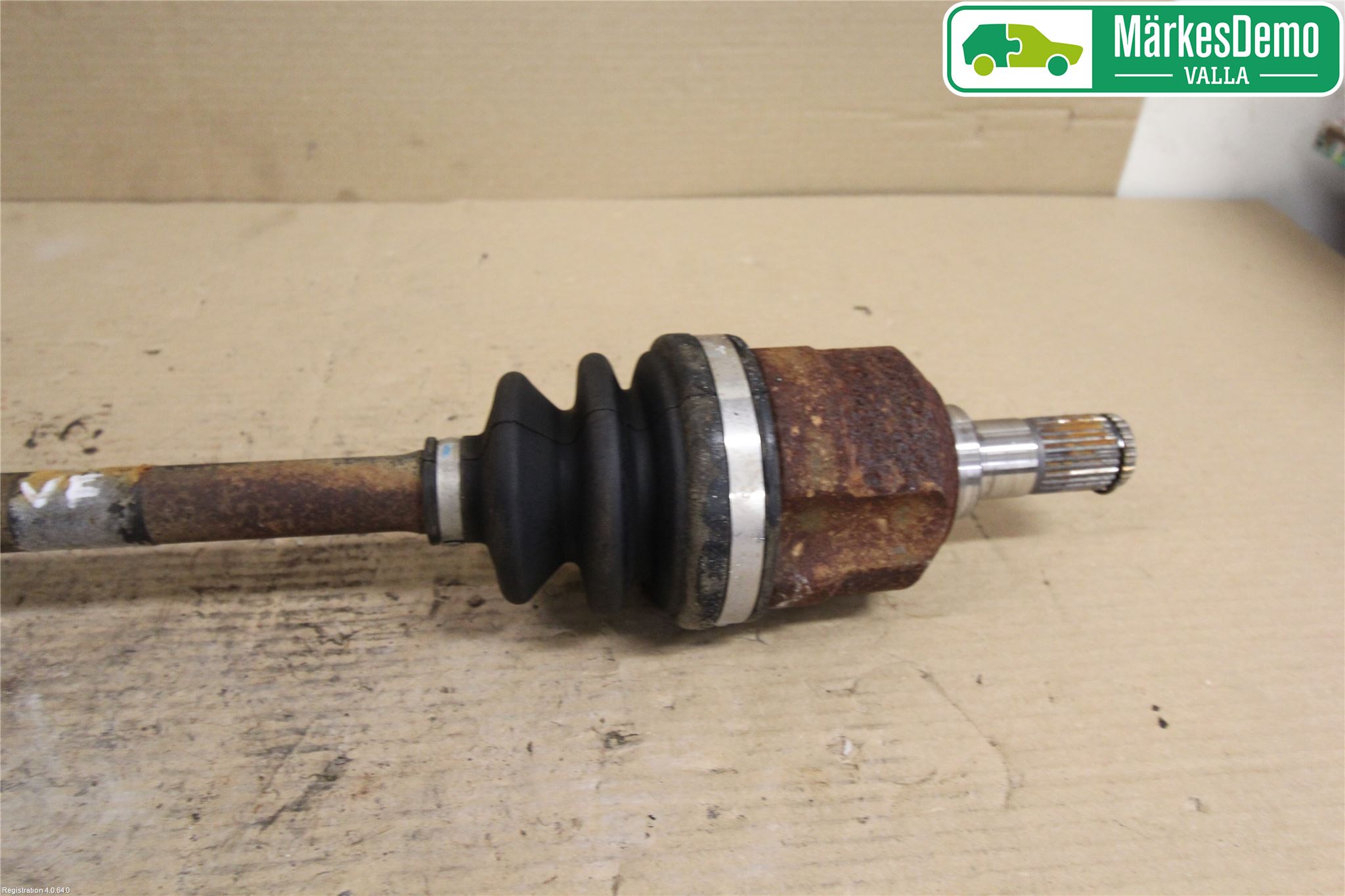 Hyundai i30 FD 07-12 Drivaksel Foran Kompl Venstre