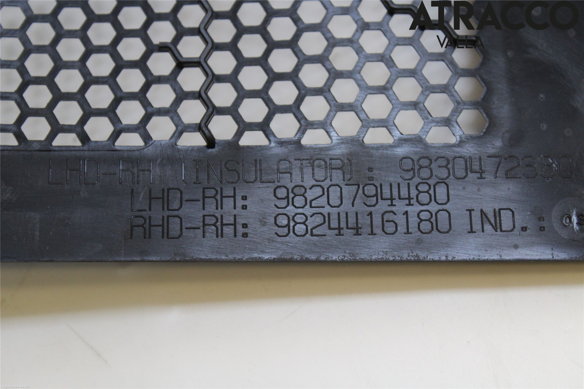 Peugeot 208/E-208 20- Visker Deksel-Grill-Under Frr
