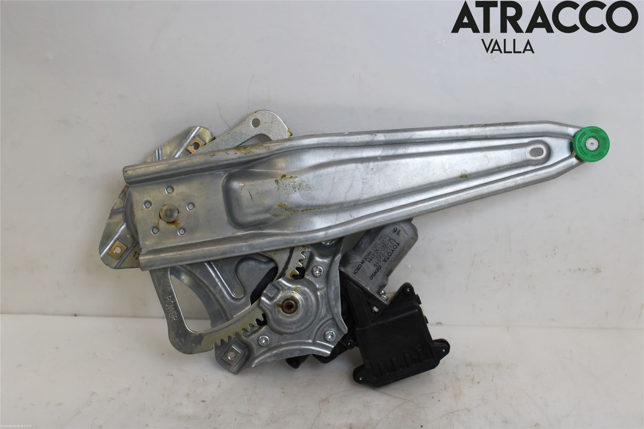 Toyota AURIS 13-19 Vindusheis El Komp