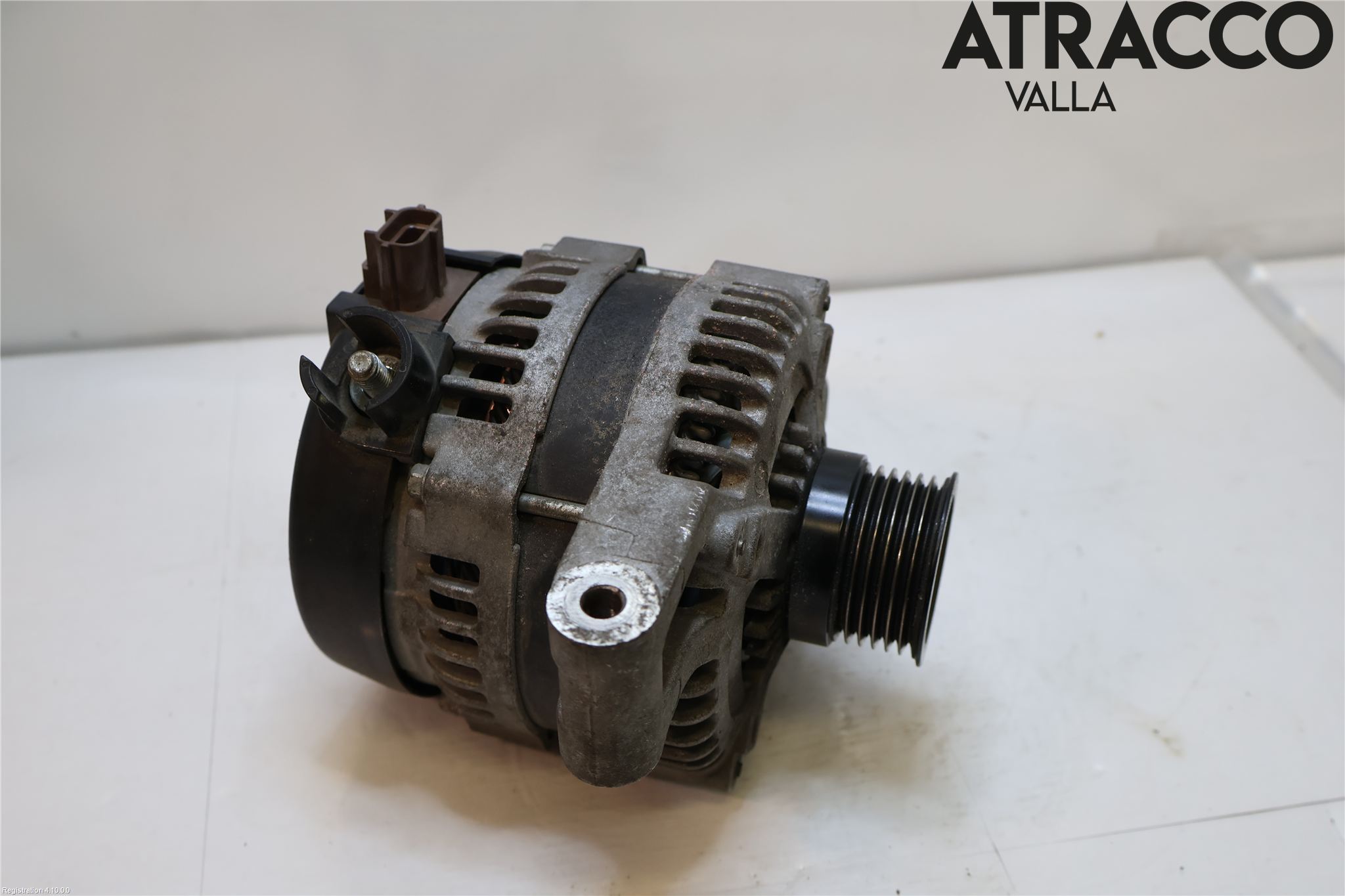 Ford FOCUS     04-07 Dynamo