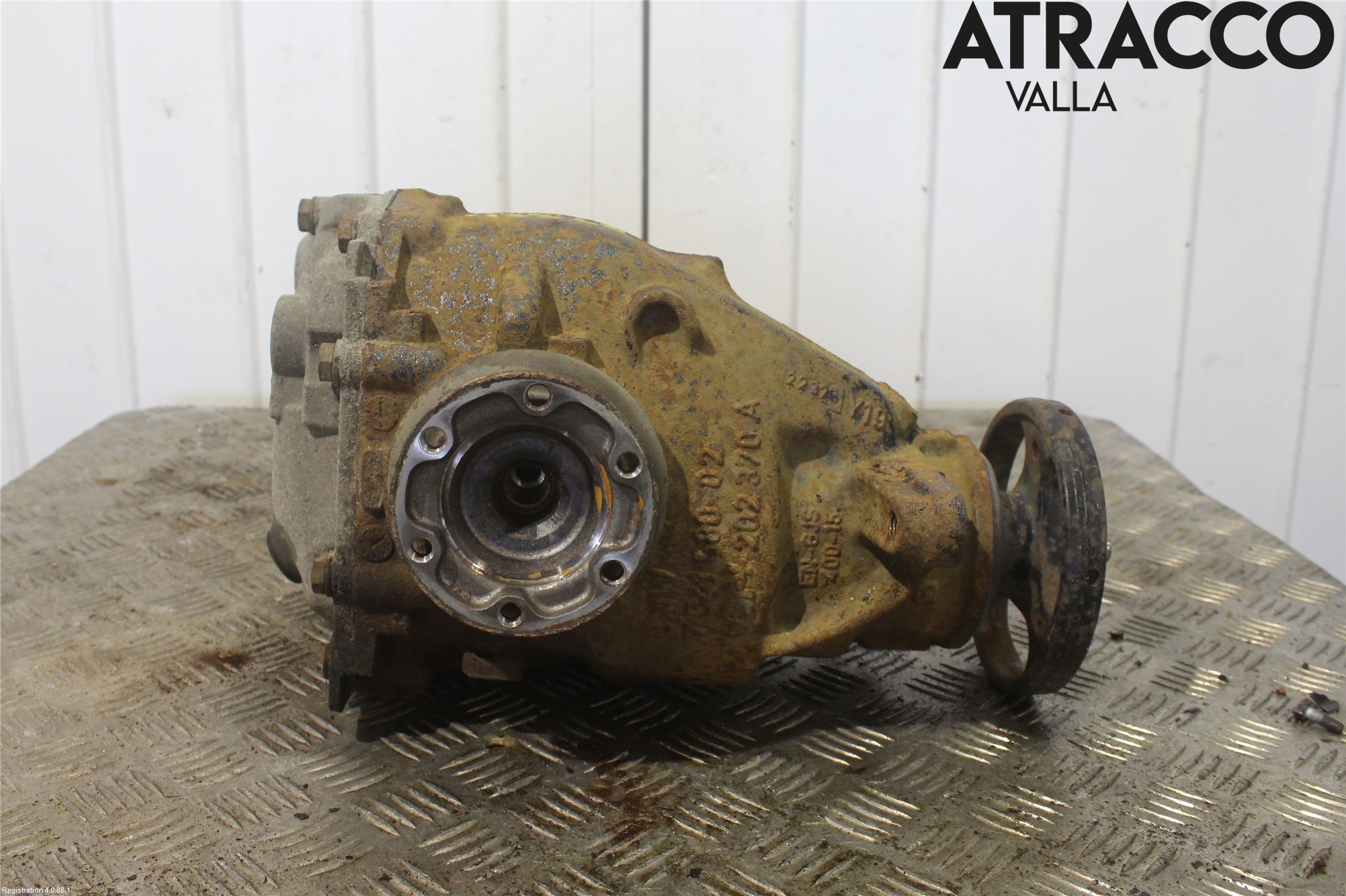 BMW 3 E90/91 SED/TOU 05-12 Bakaksel Kardang Bak -Diff