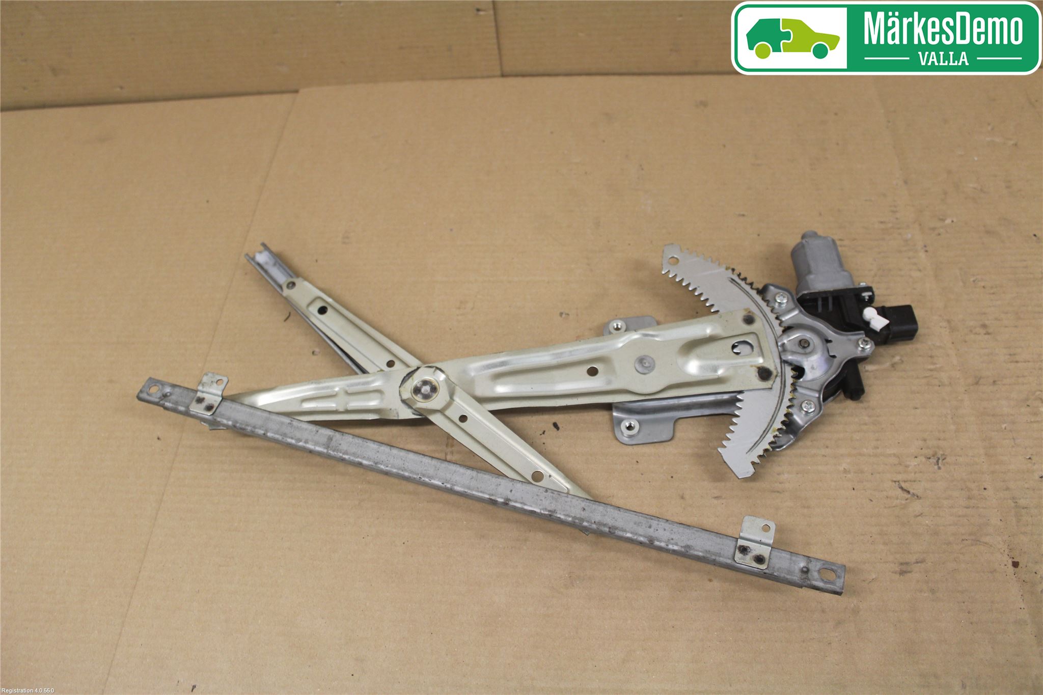 Mitsubishi OUTLANDER 07-12 Vindusheis El Komp