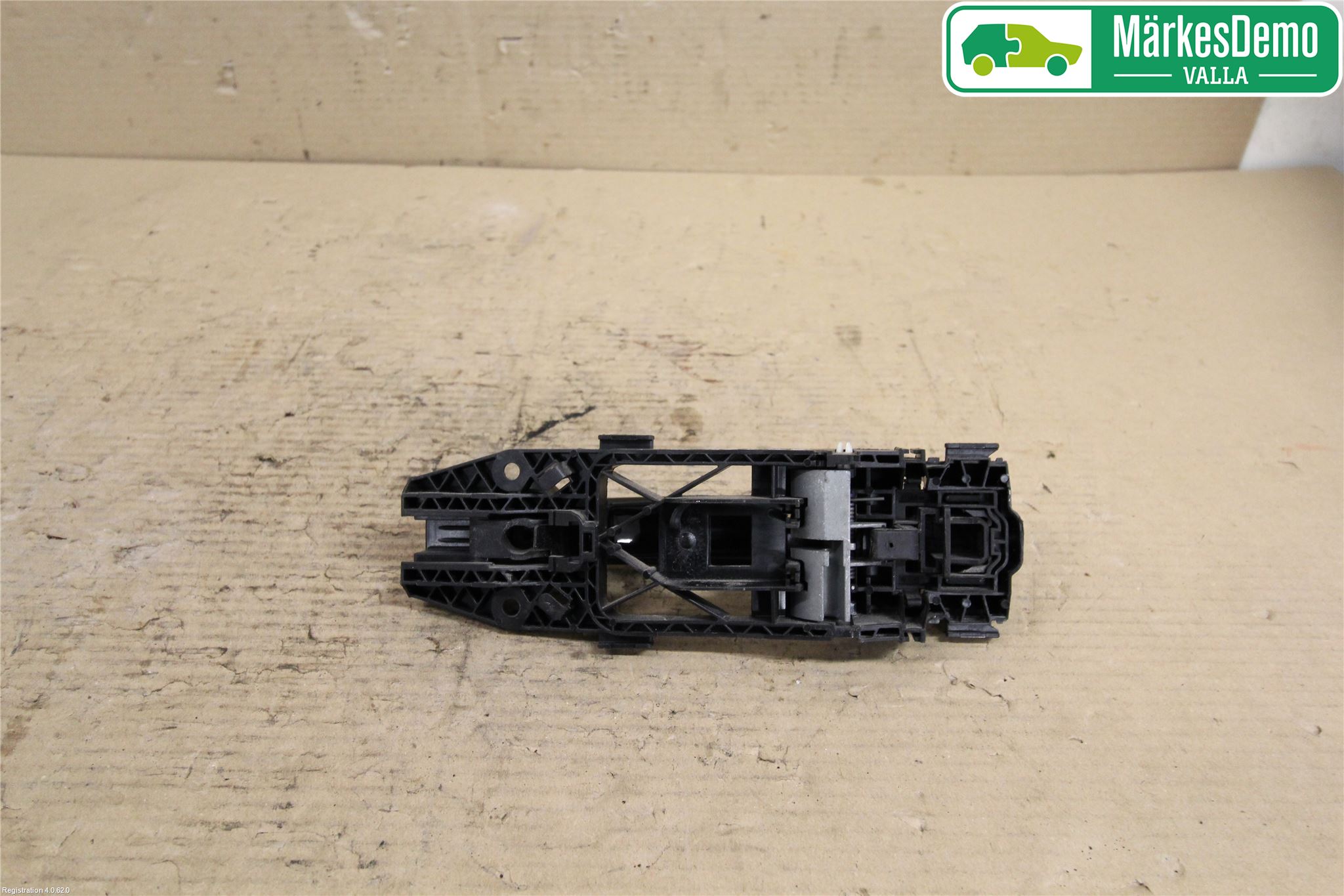 Volkswagen VW POLO 10-17 Dørhandtak Ytre Høyre