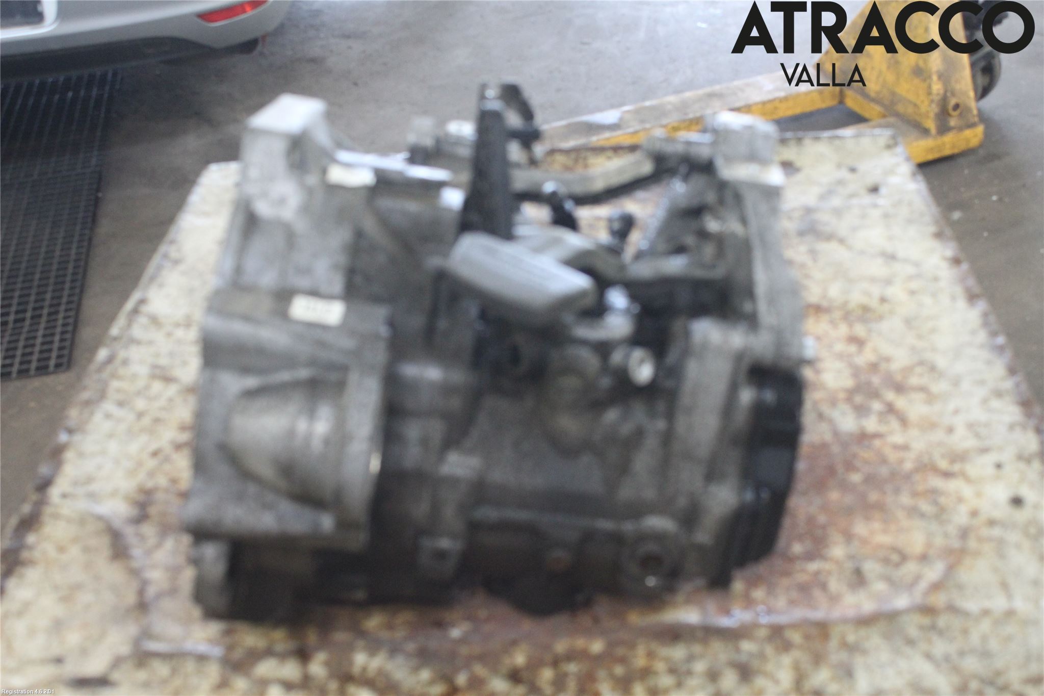 Volkswagen VW CADDY 11-15 Gearkasse 5 Trinn