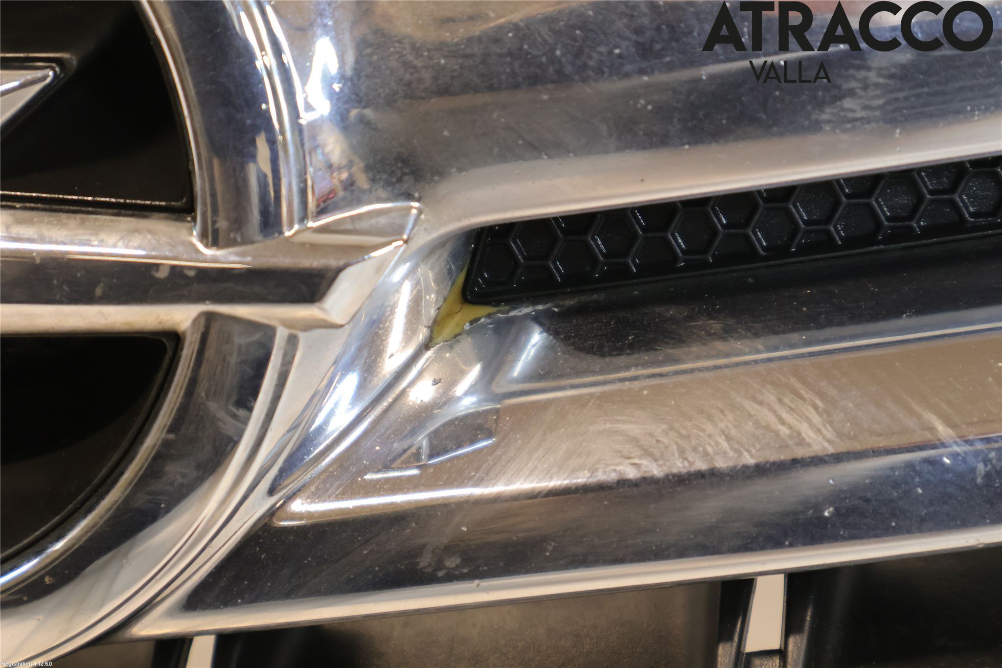 Opel ZAFIRA C 12-19 Grill Komplett