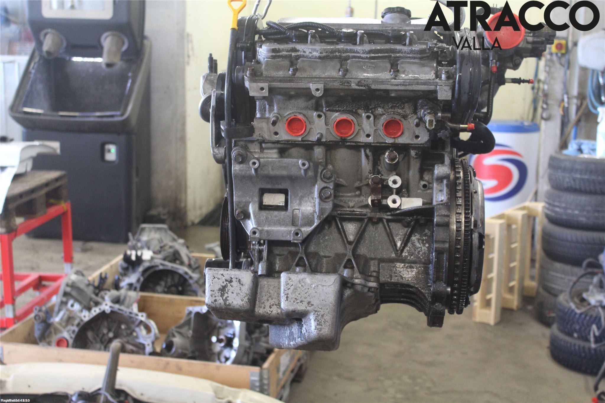 Kia CARNIVAL Motor Bensin