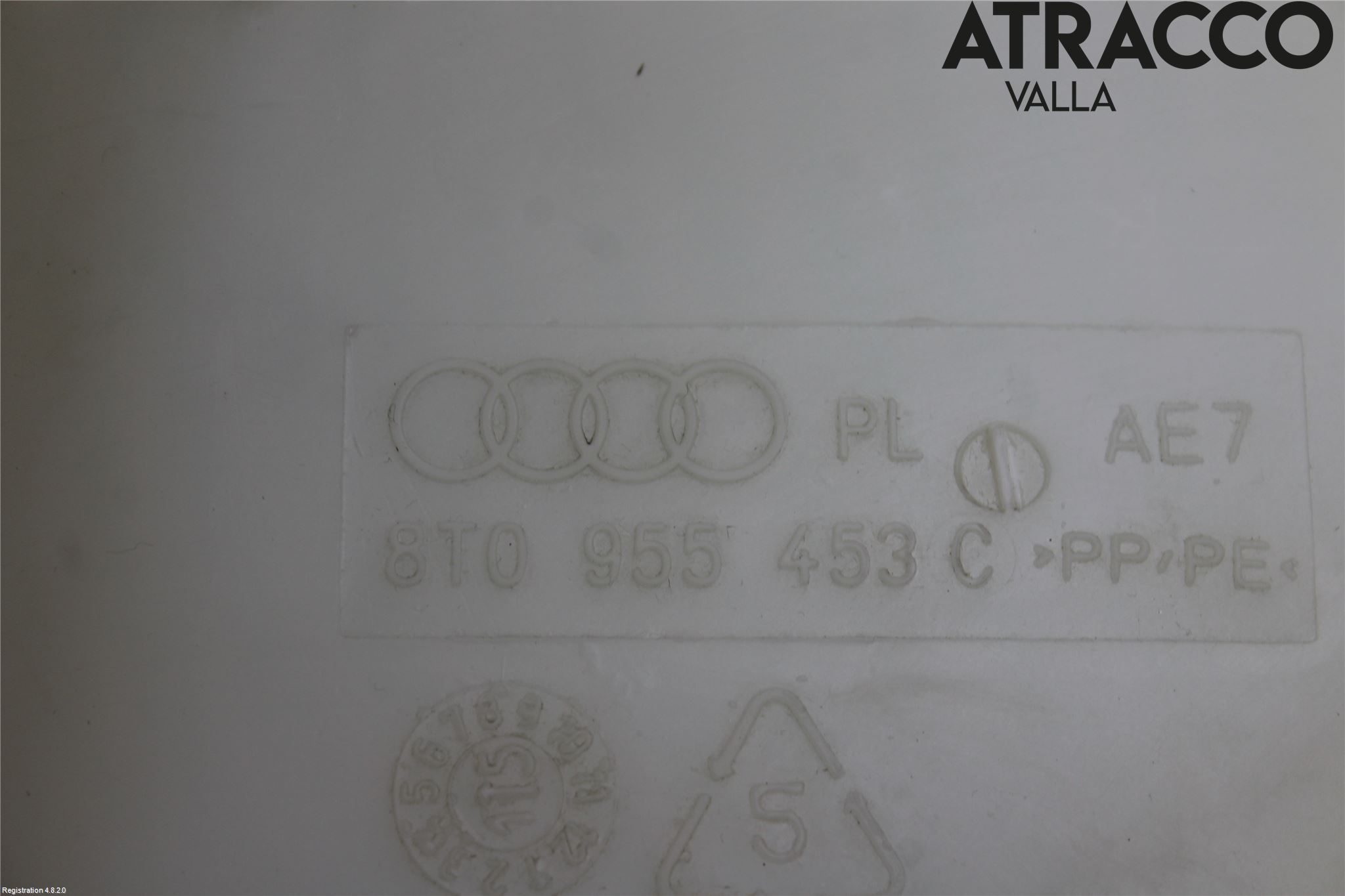 Audi A4 12-15 Spylerbeholder Frontrute-Lykte