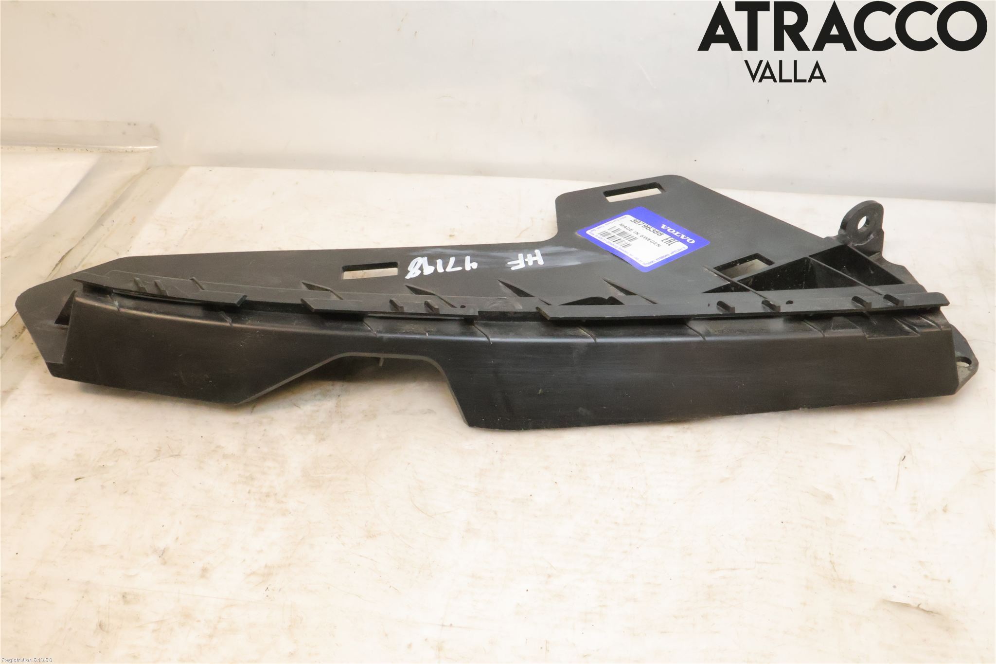 Volvo V70 08-13 Frontlykt Holder-Feste