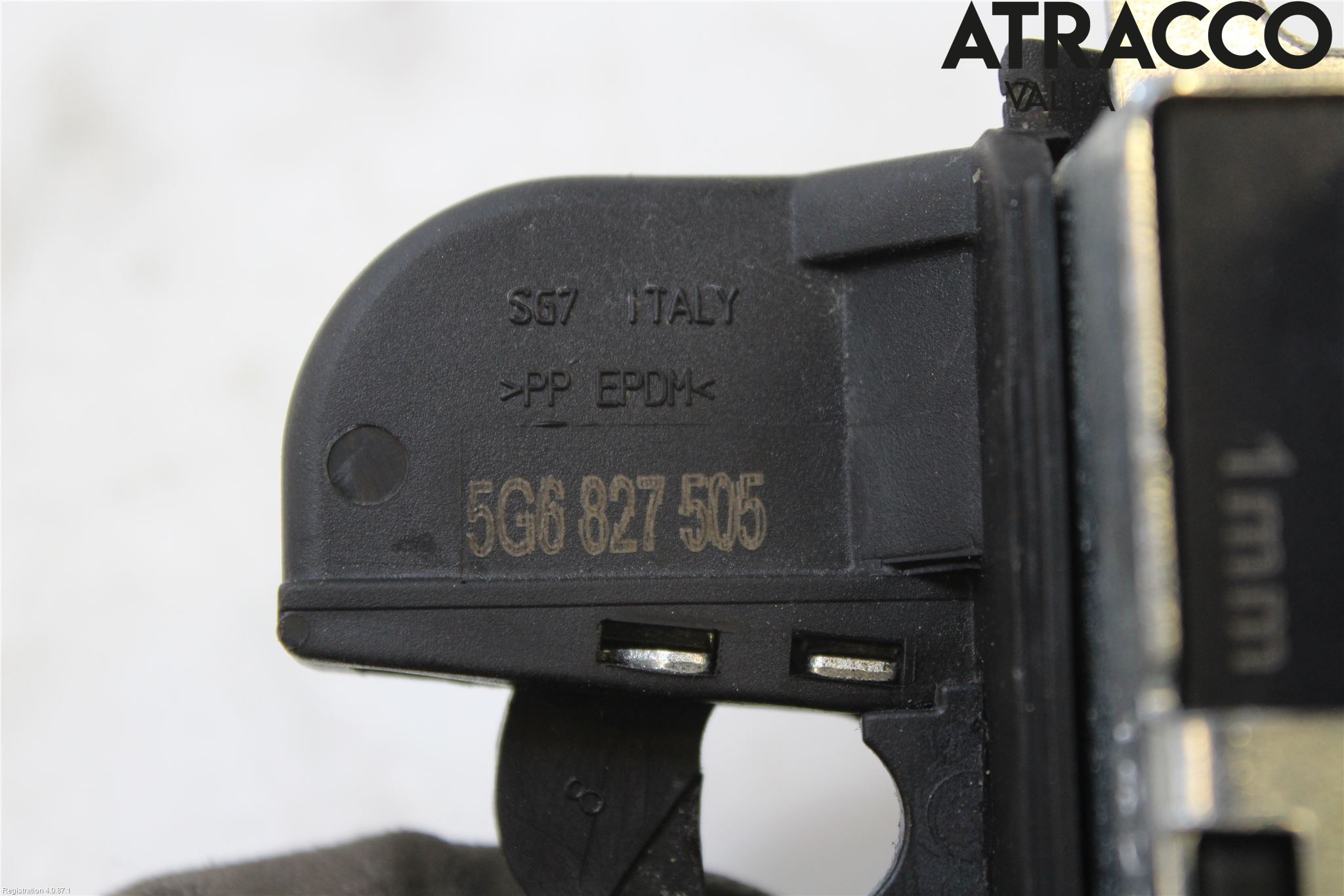 Volkswagen VW GOLF / E-GOLF VII 13-20 Bakluke-Lokk Låsekasse