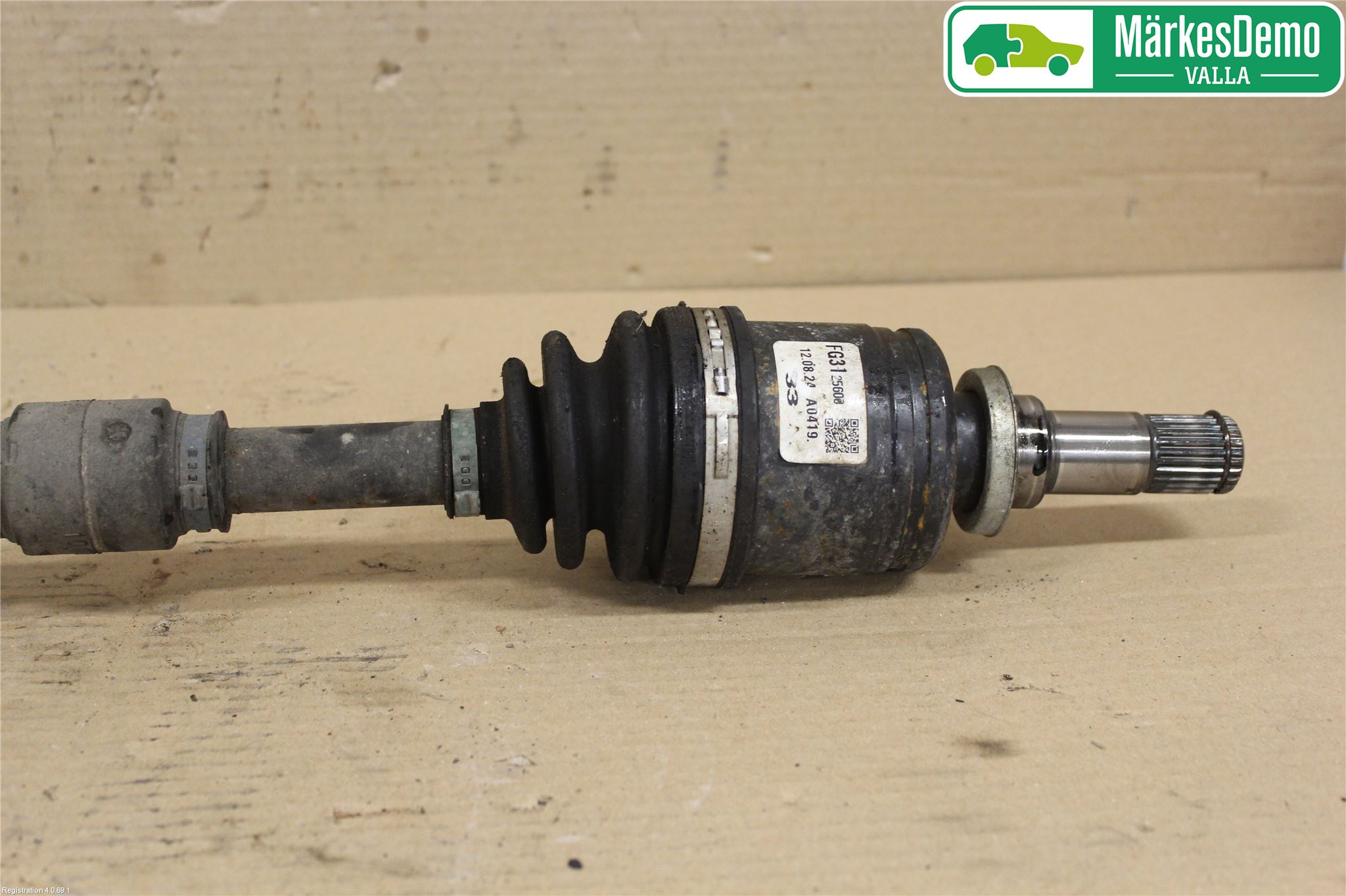 Mazda 3 II 09-13 Drivaksel Foran Kompl Venstre