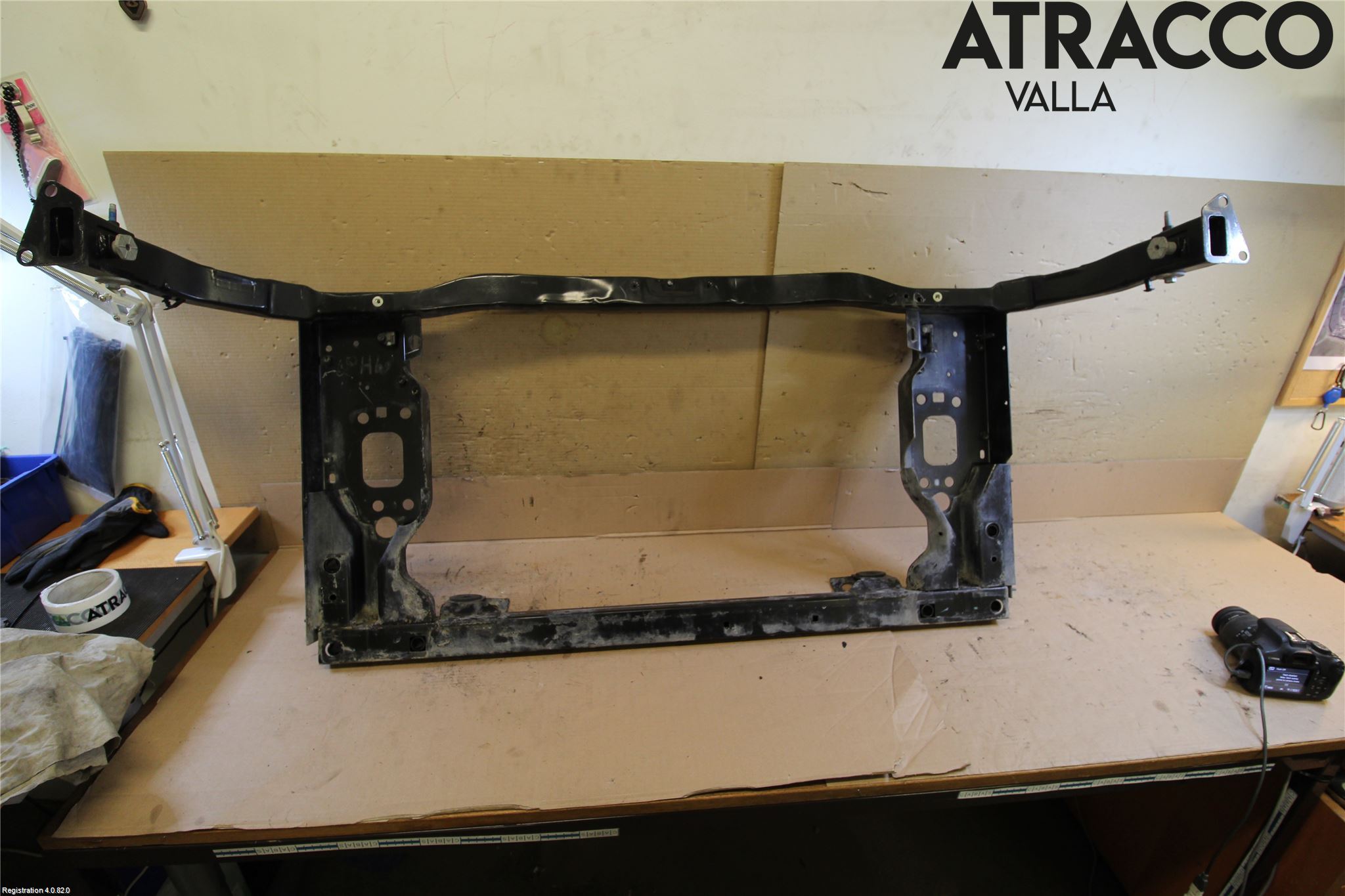 Jeep GRAND CHEROKEE 10-20 Radiator Feste - Ramme - Bjelk