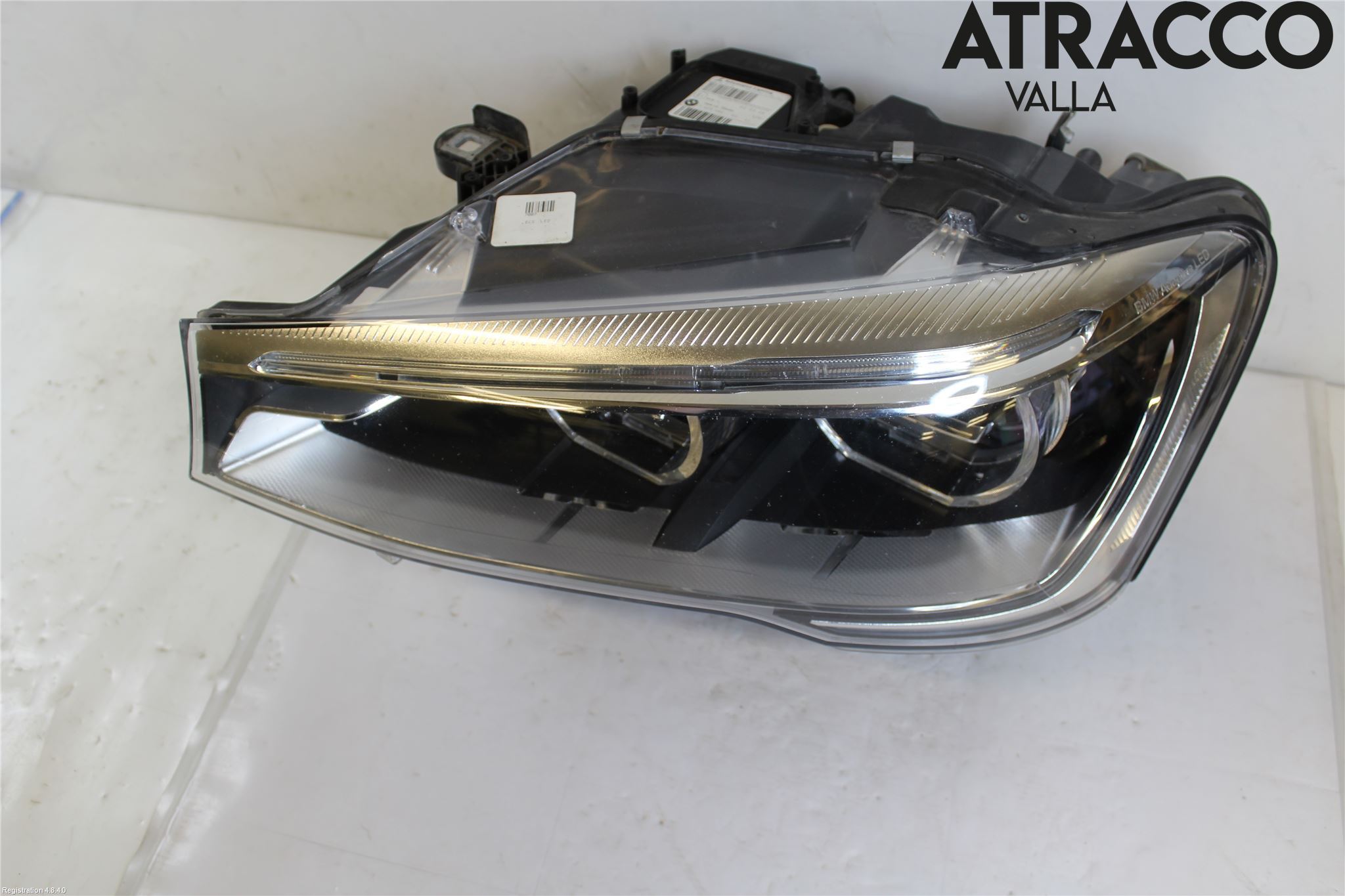 BMW X4 F26 14-18 Frontlykt Venstre
