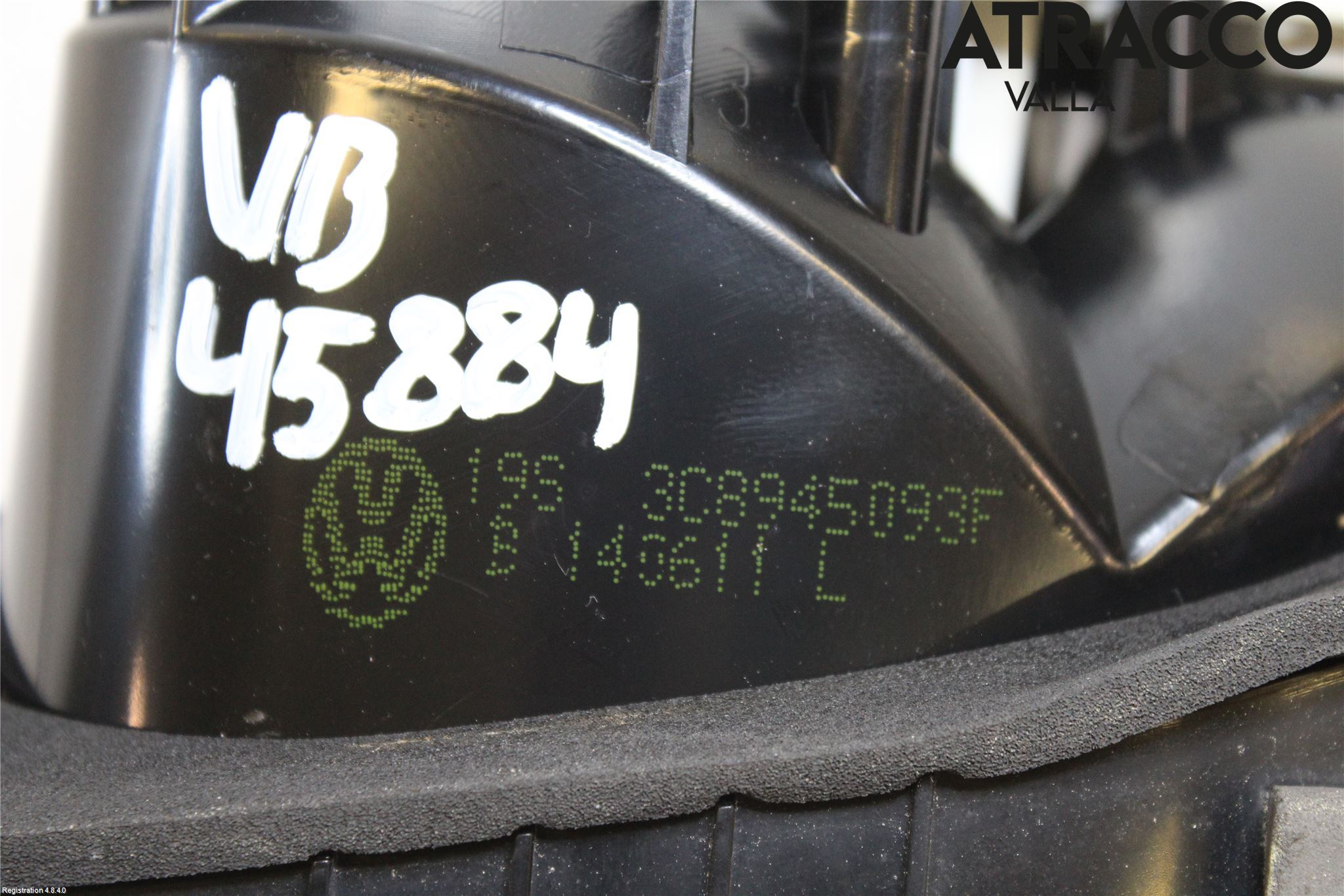 Volkswagen VW PASSAT CC 08-16 Baklykt Venstre  På Luke(Indre