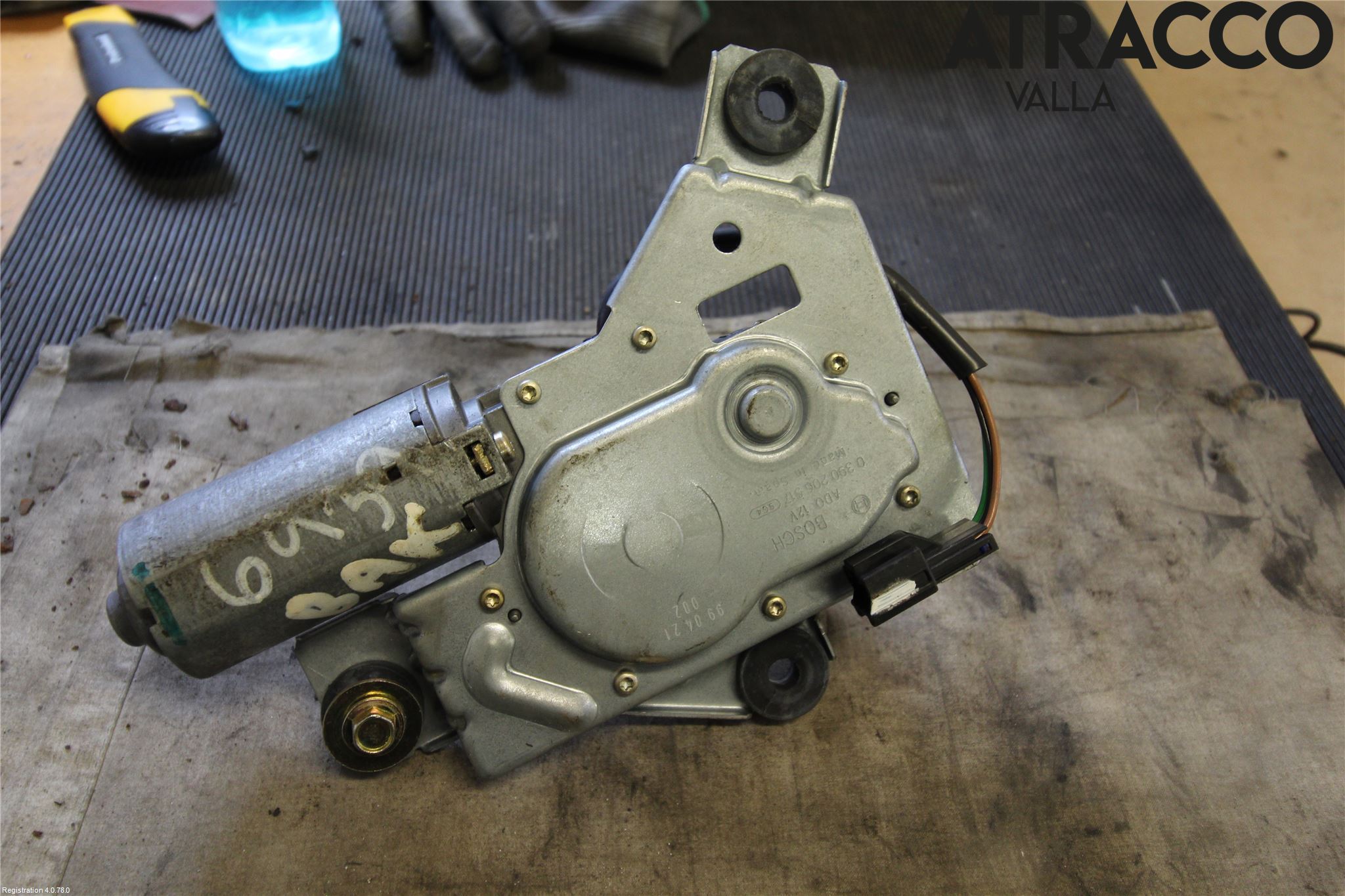Mitsubishi CARISMA 00-04 Viskermotor Bakluke