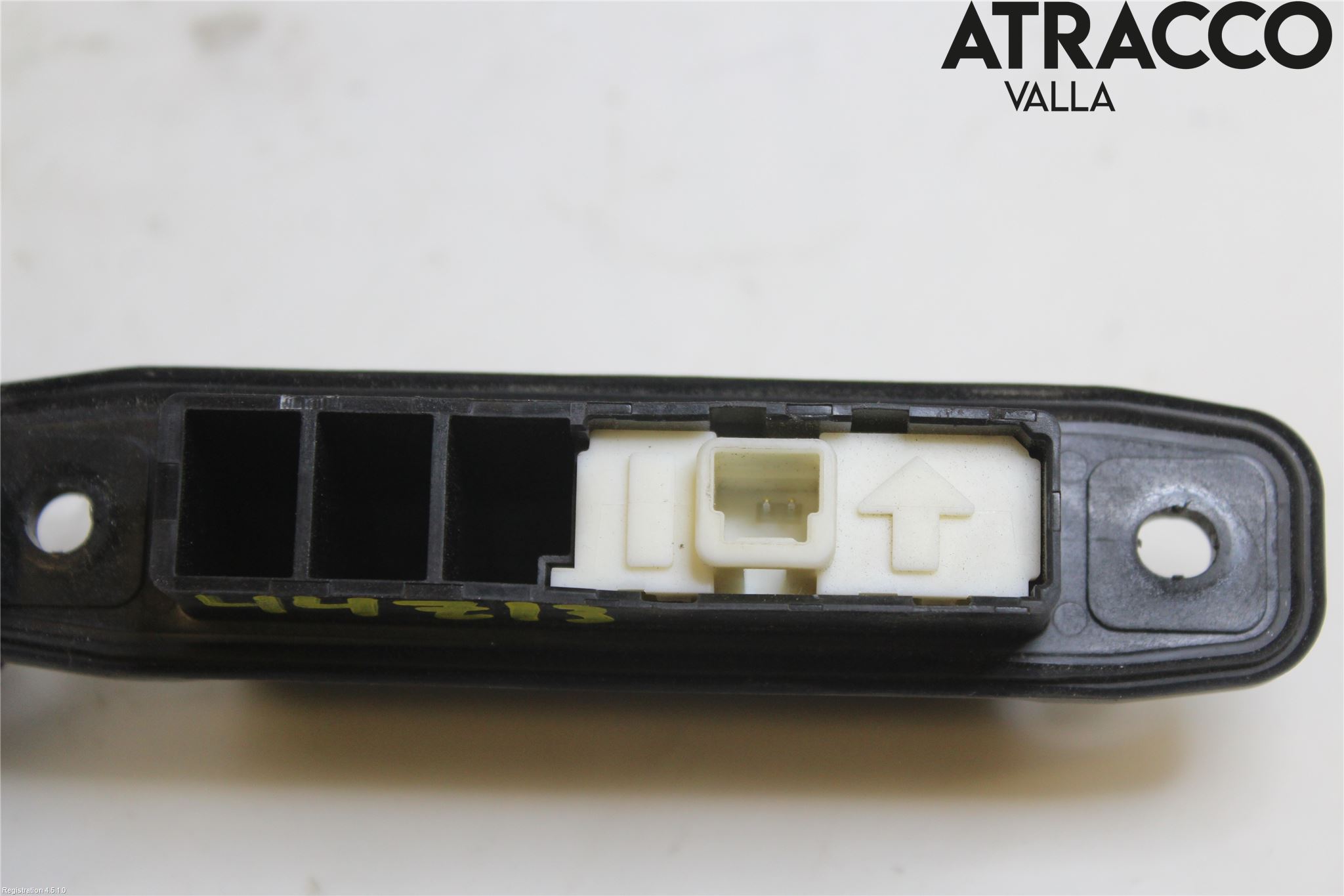 Toyota AVENSIS 16-18 Bakluke Handtak Ytre