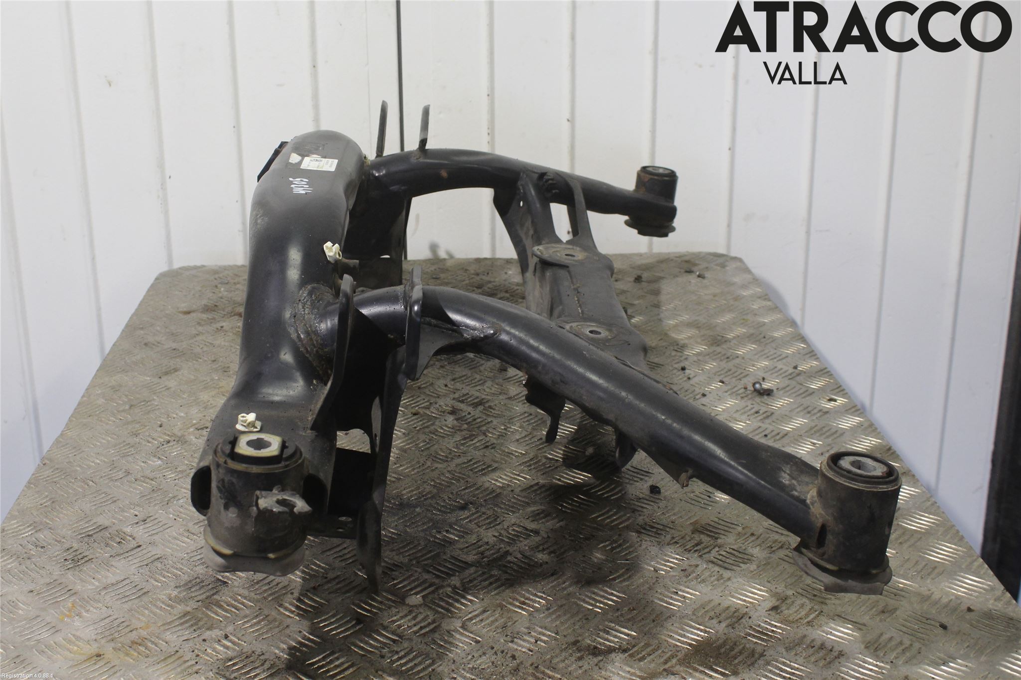 Audi A3/S3 8V 13-20 Bakaksel Feste Travers-Ramme
