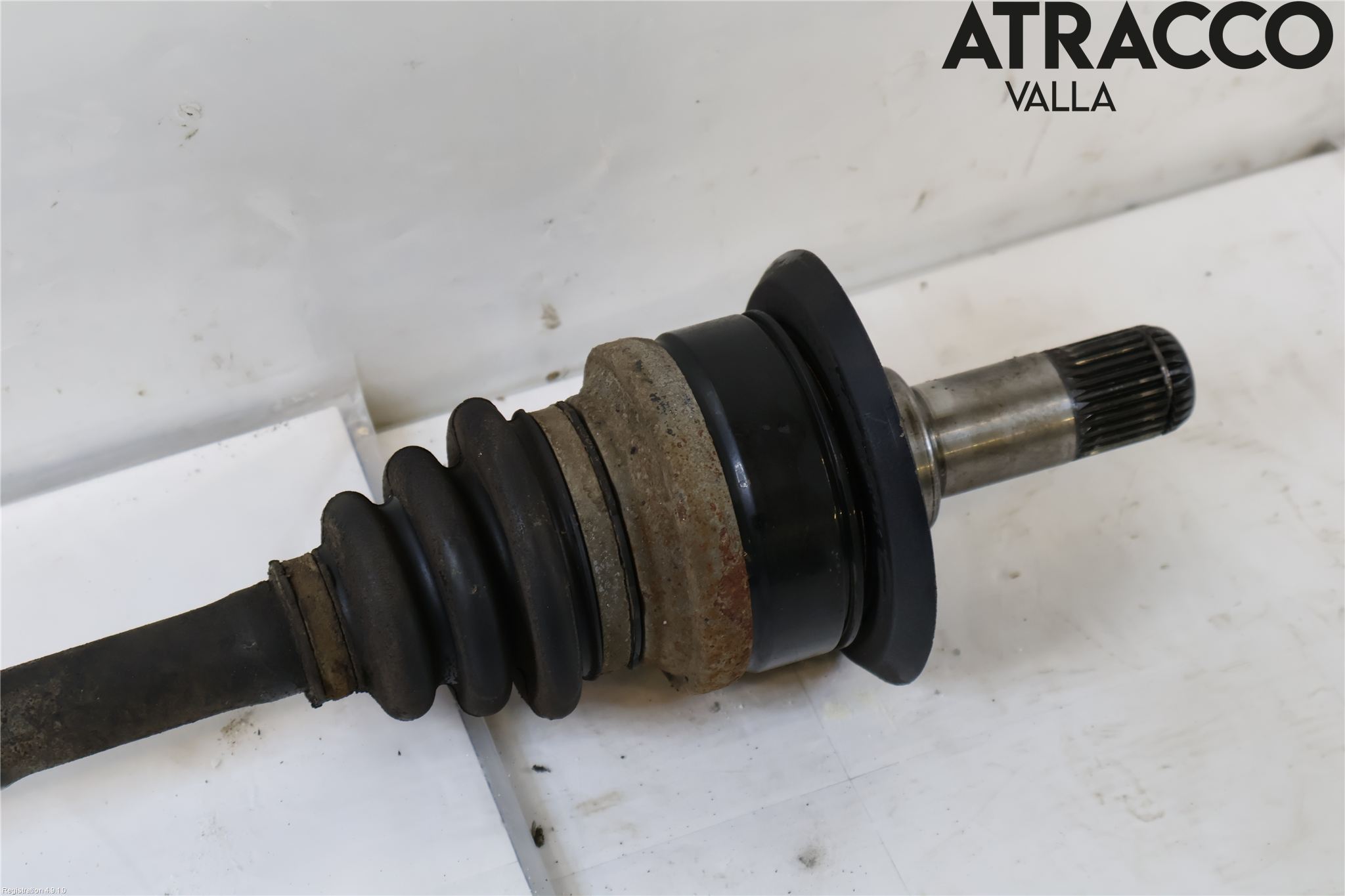 BMW 3 F30/F31/F80 12-19 Drivaksel Bak Kompl Venstre