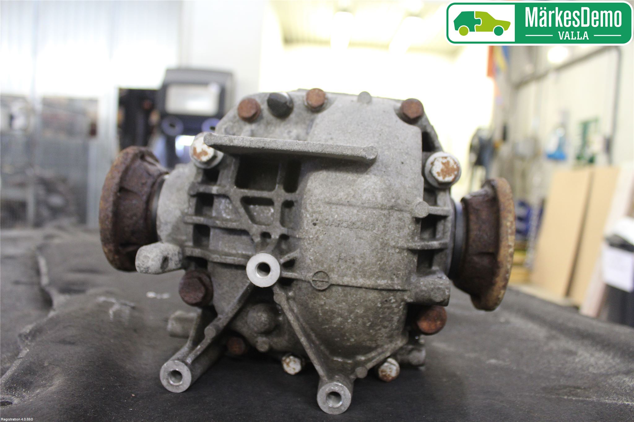 Audi A4/S4 05-07 Bakaksel Kardang Bak -Diff