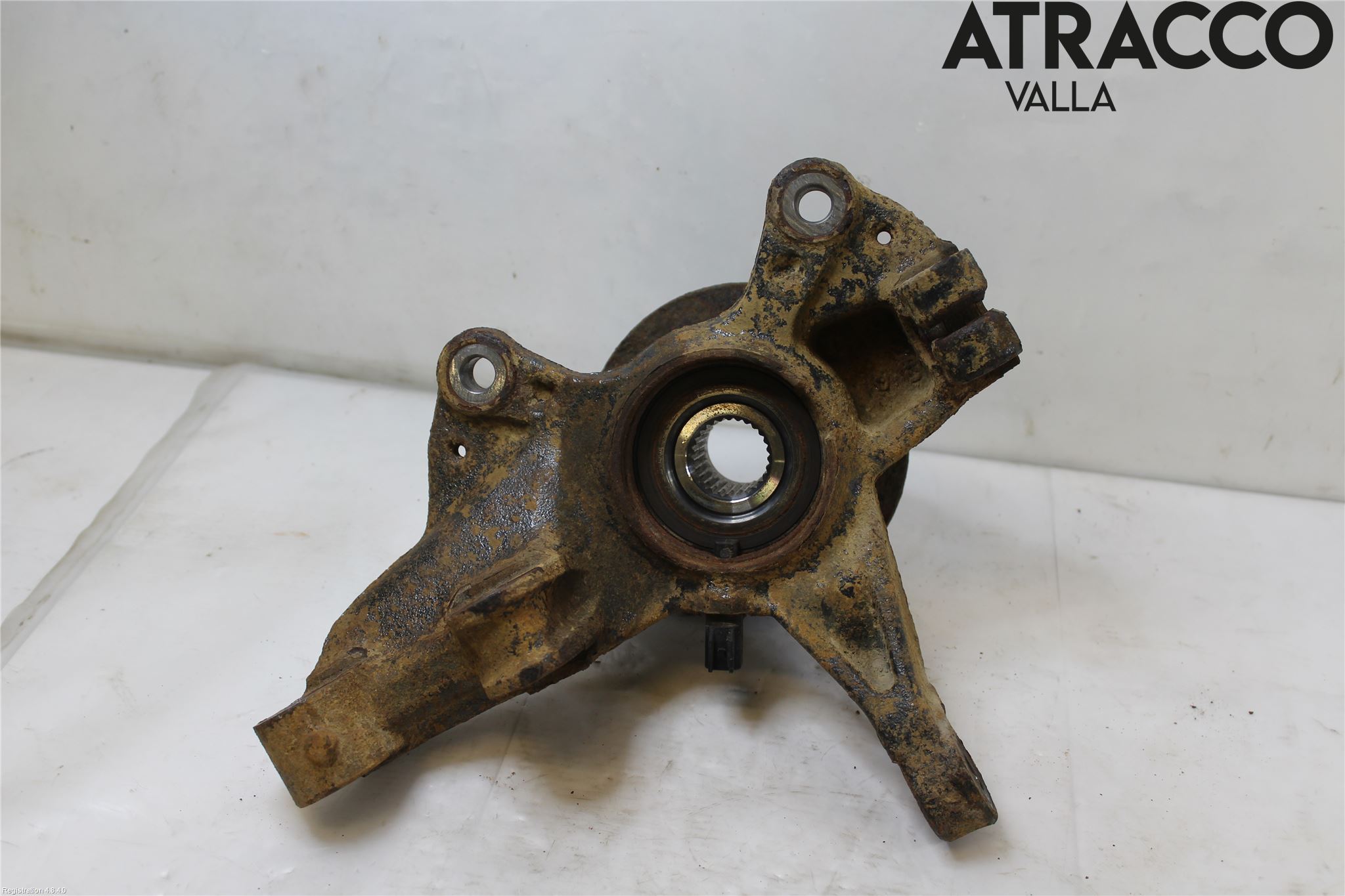 Ford FOCUS 15-18 Spindel Vf