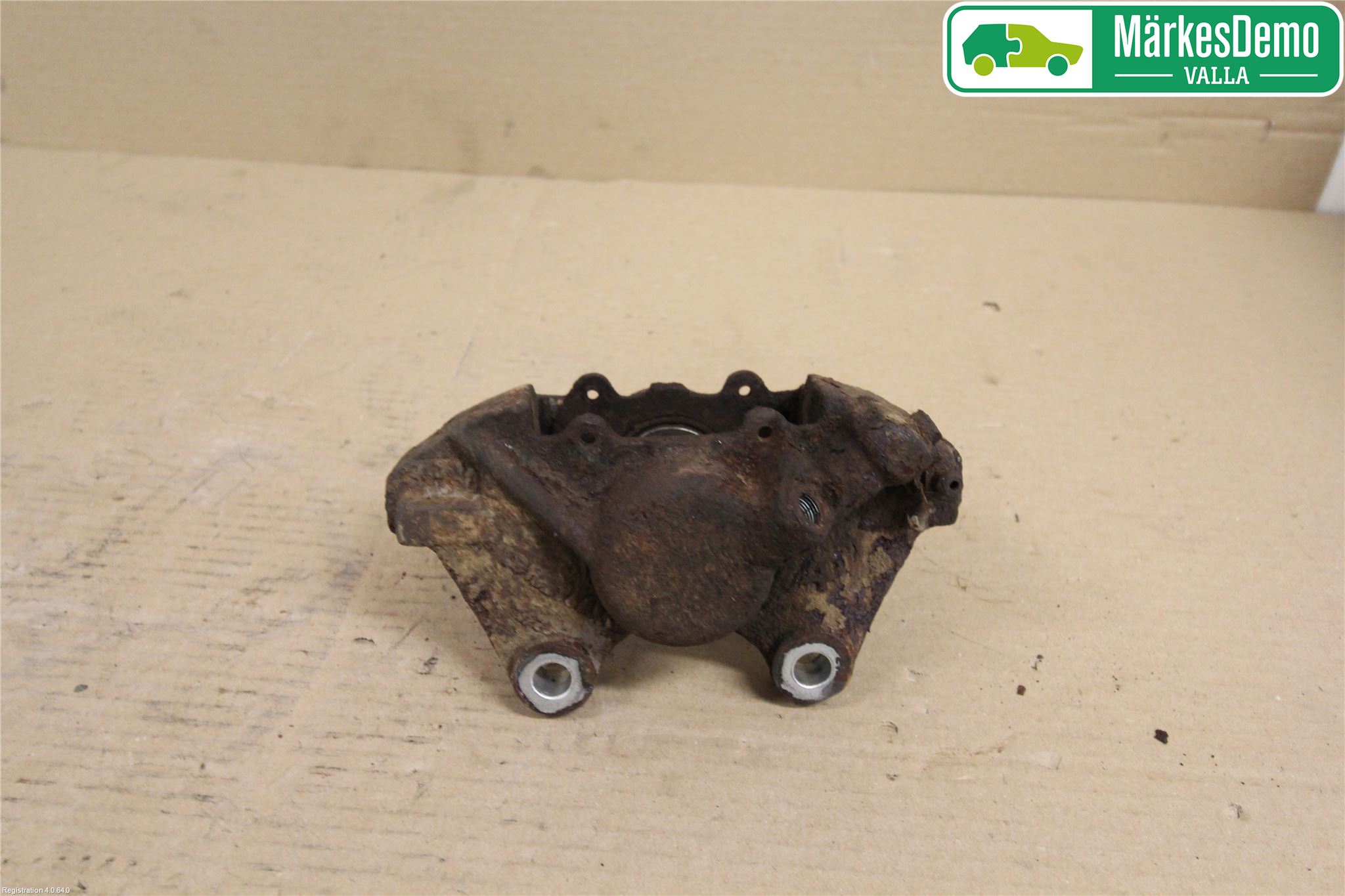Landrover DEFENDER (L316) 07-16 Bremsecaliper Bak Venstre