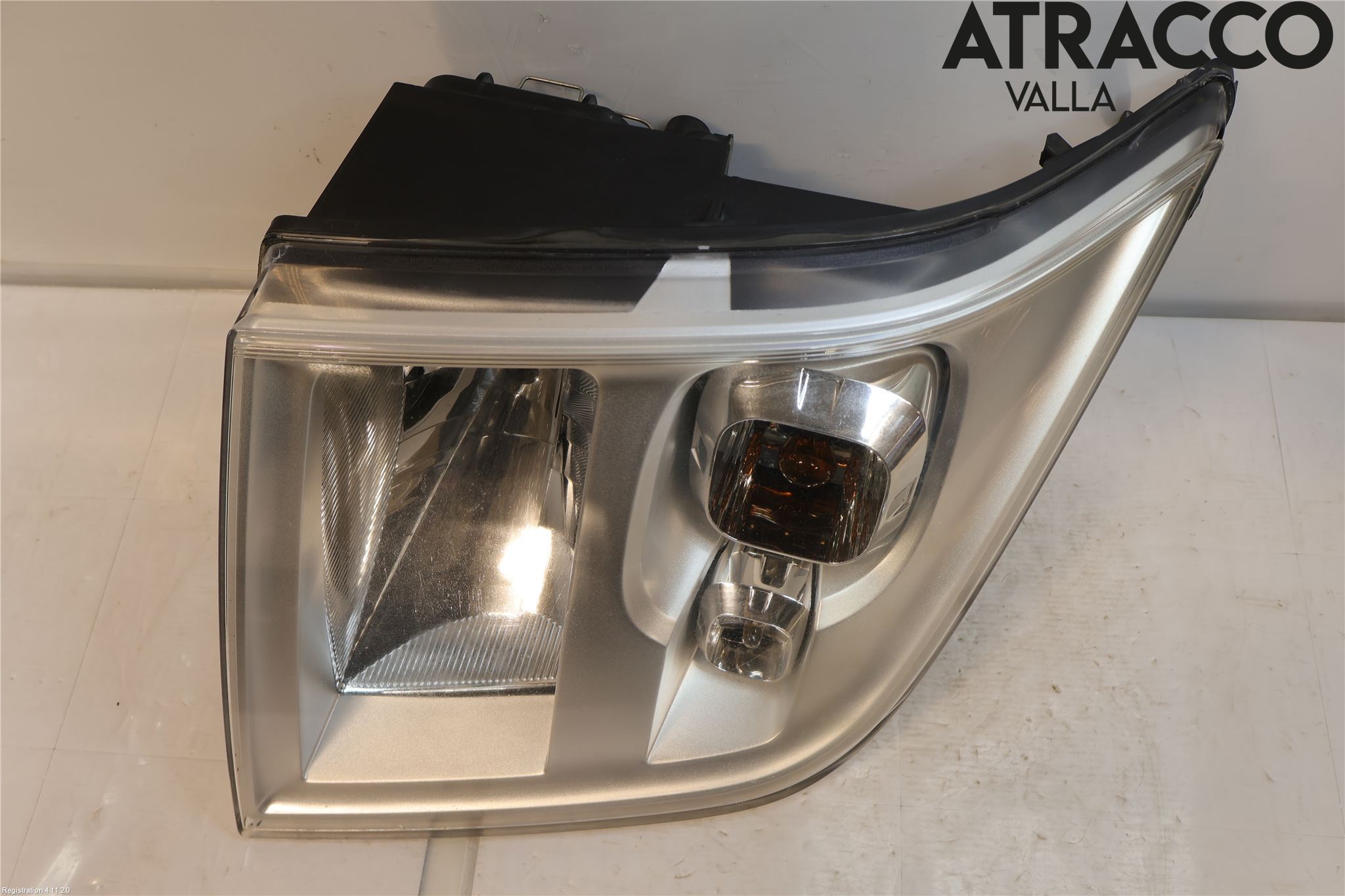 Ford TRANSIT    06-13 Frontlykt Høyre