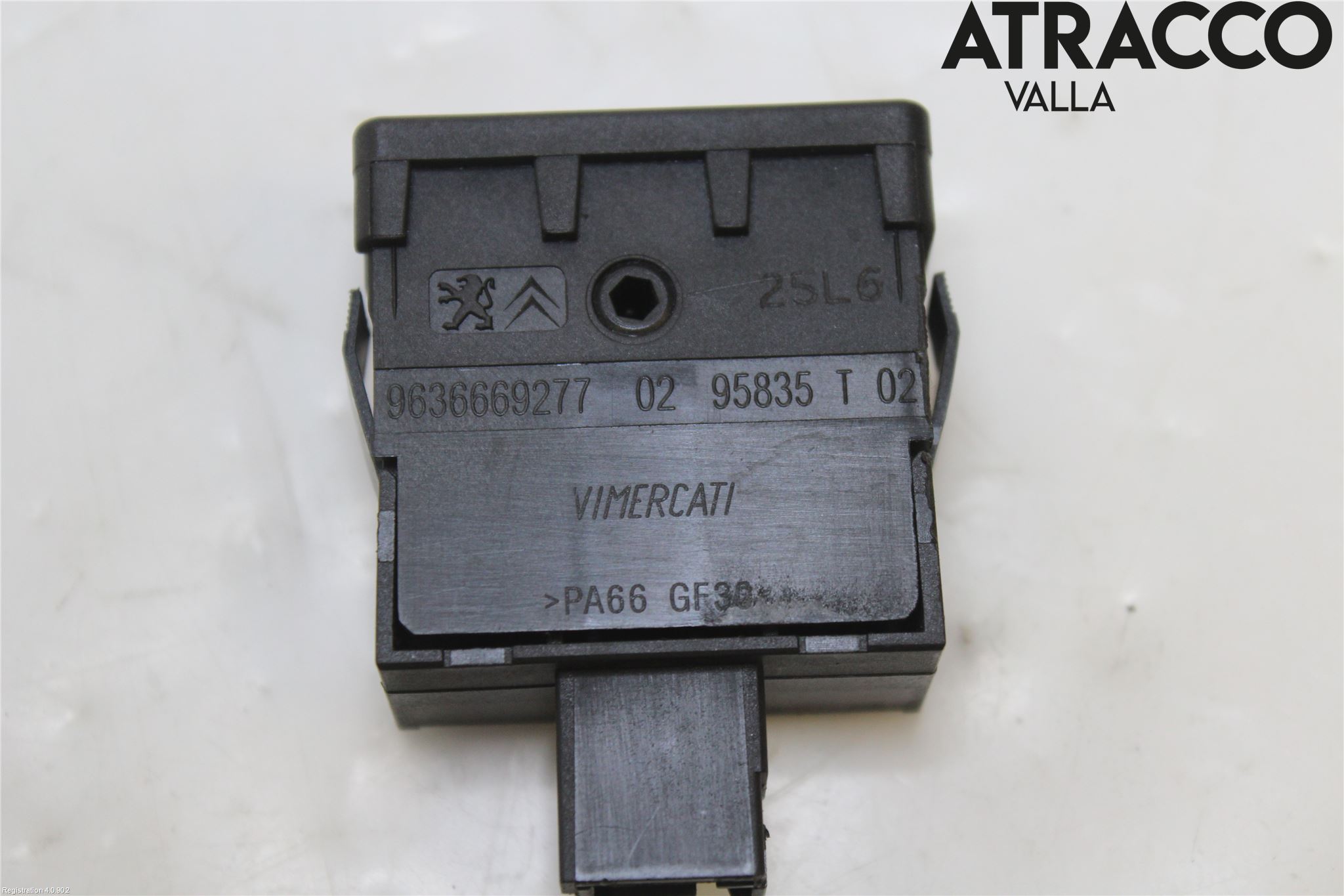 Peugeot 308 14-21 Frontlykt Lysspredderreg