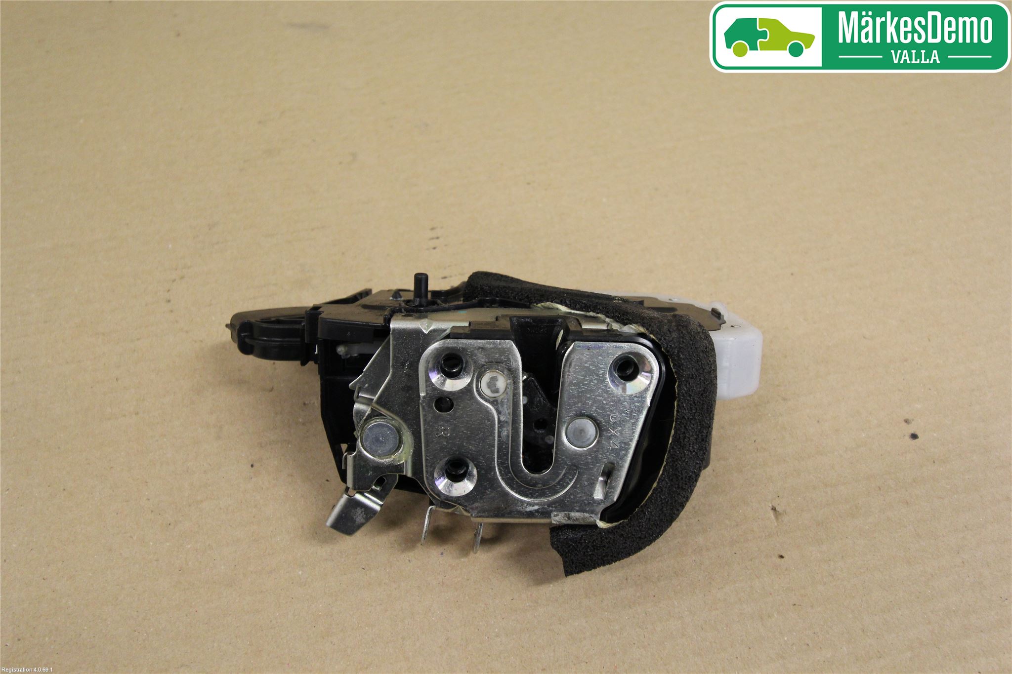 Nissan MICRA 11-16 Dørlås - Låsekasse