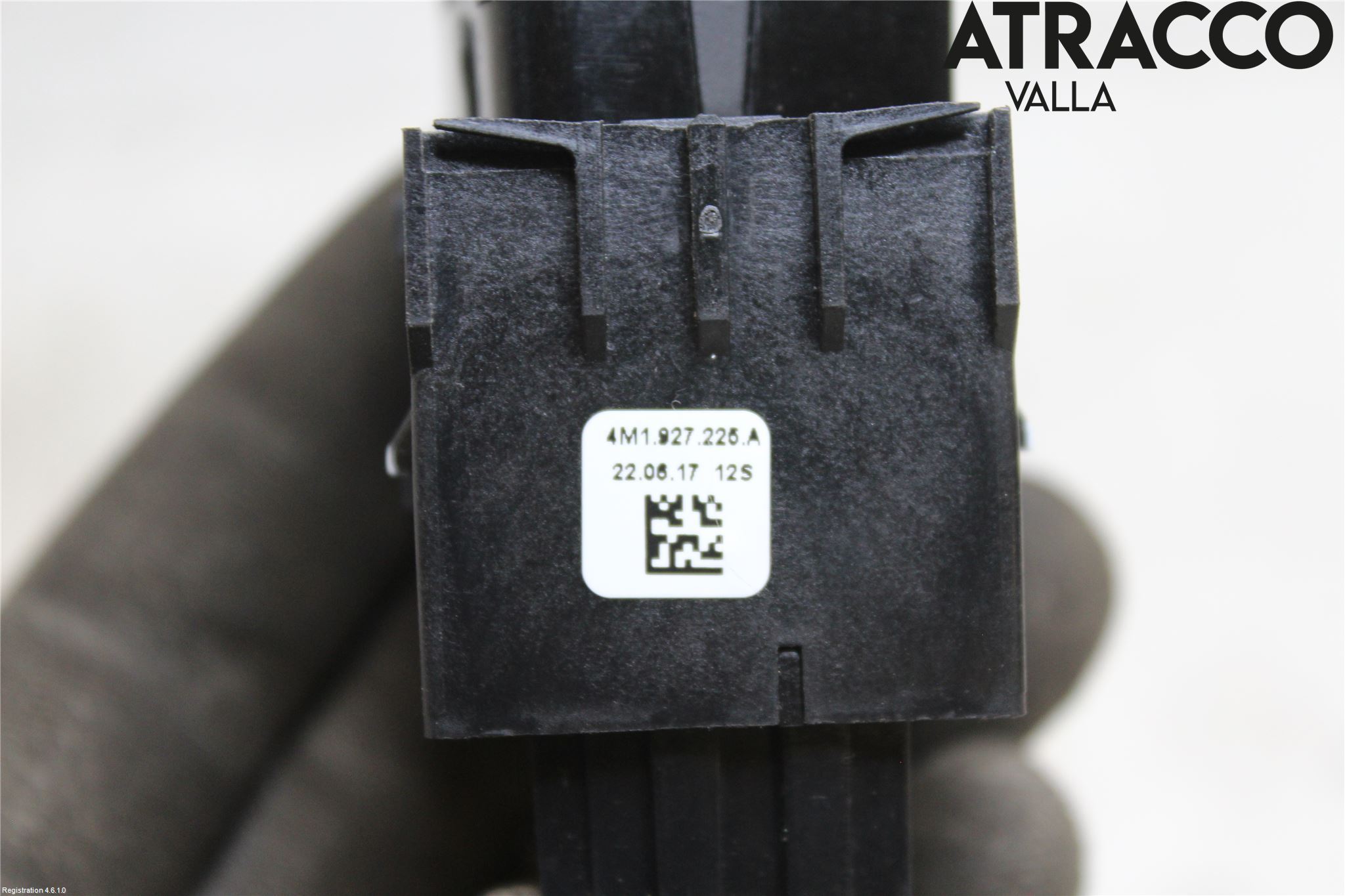 Audi A4/S4 B9 16-19 Bryter Parkeringsbrems