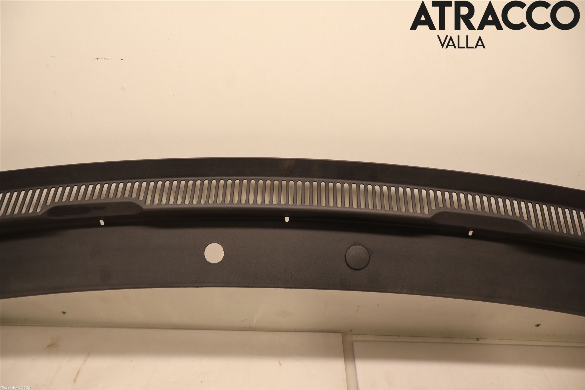 Volkswagen VW TRANSP/CARAVELLE (T6) 16-22 Visker Deksel-Grill-Under Frr
