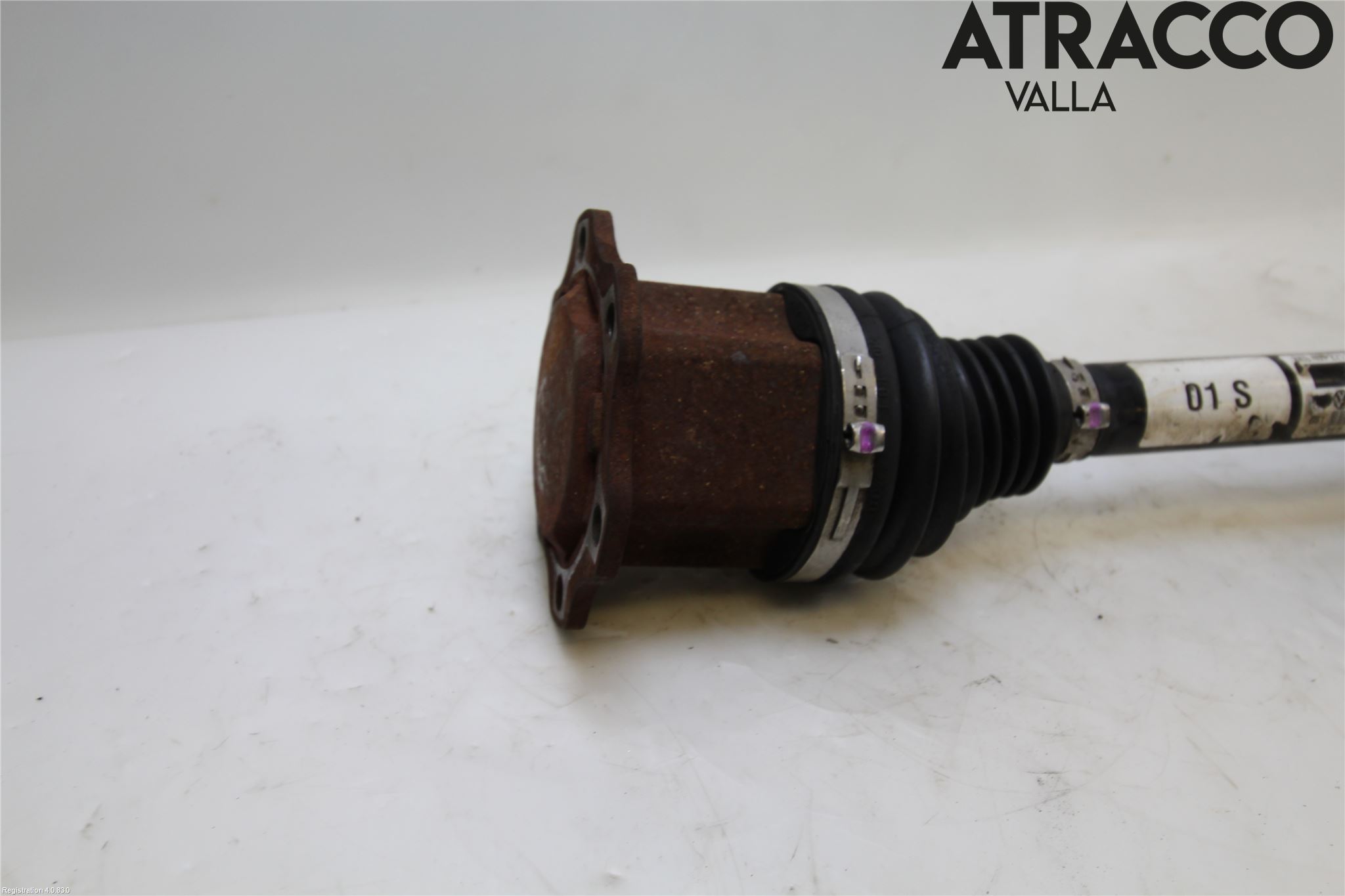 Audi A4/S4 08-11 Drivaksel Foran Kompl Venstre