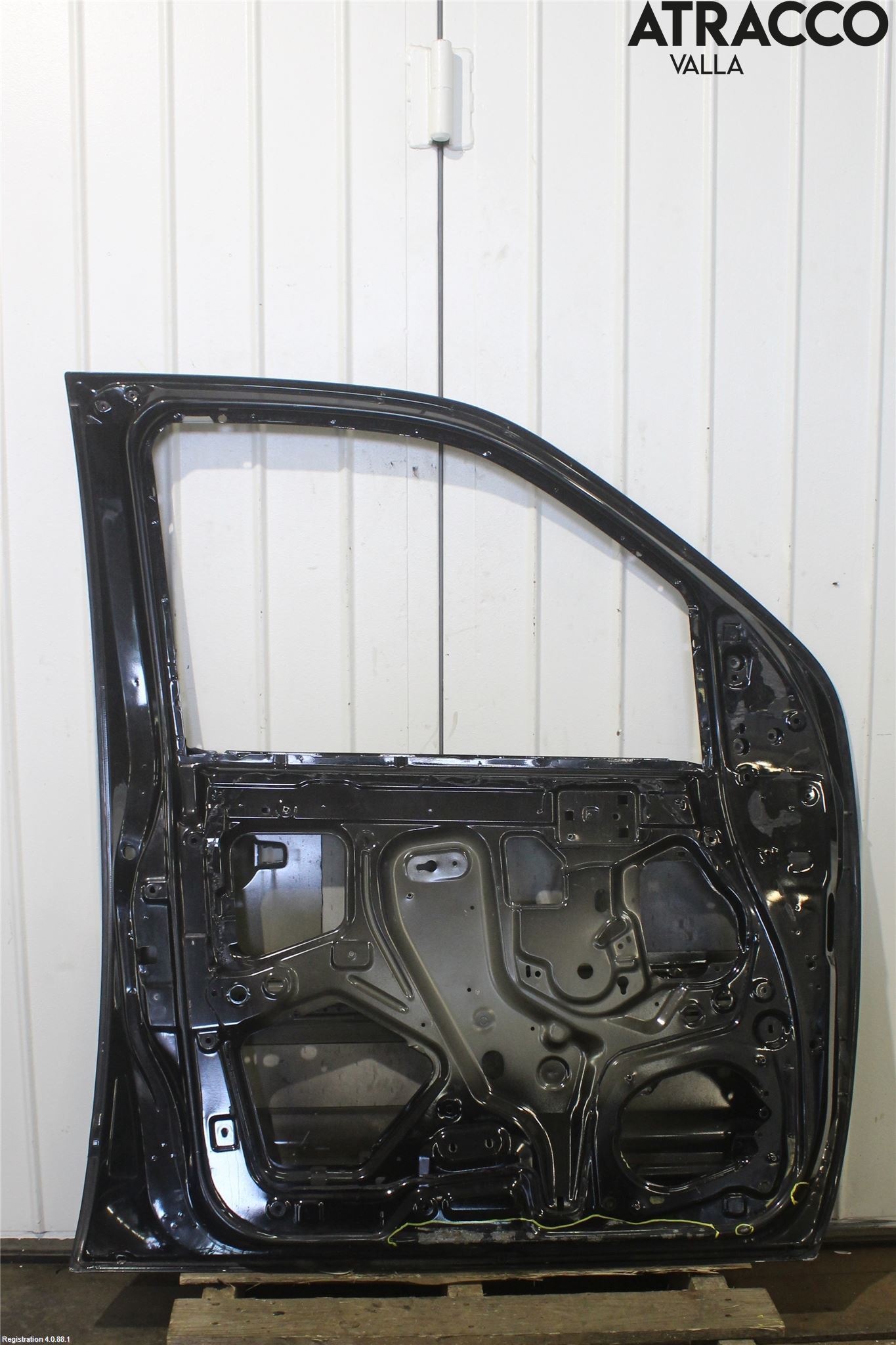 Nissan NAVARA 05-16 Dør 4D Foran Venstre