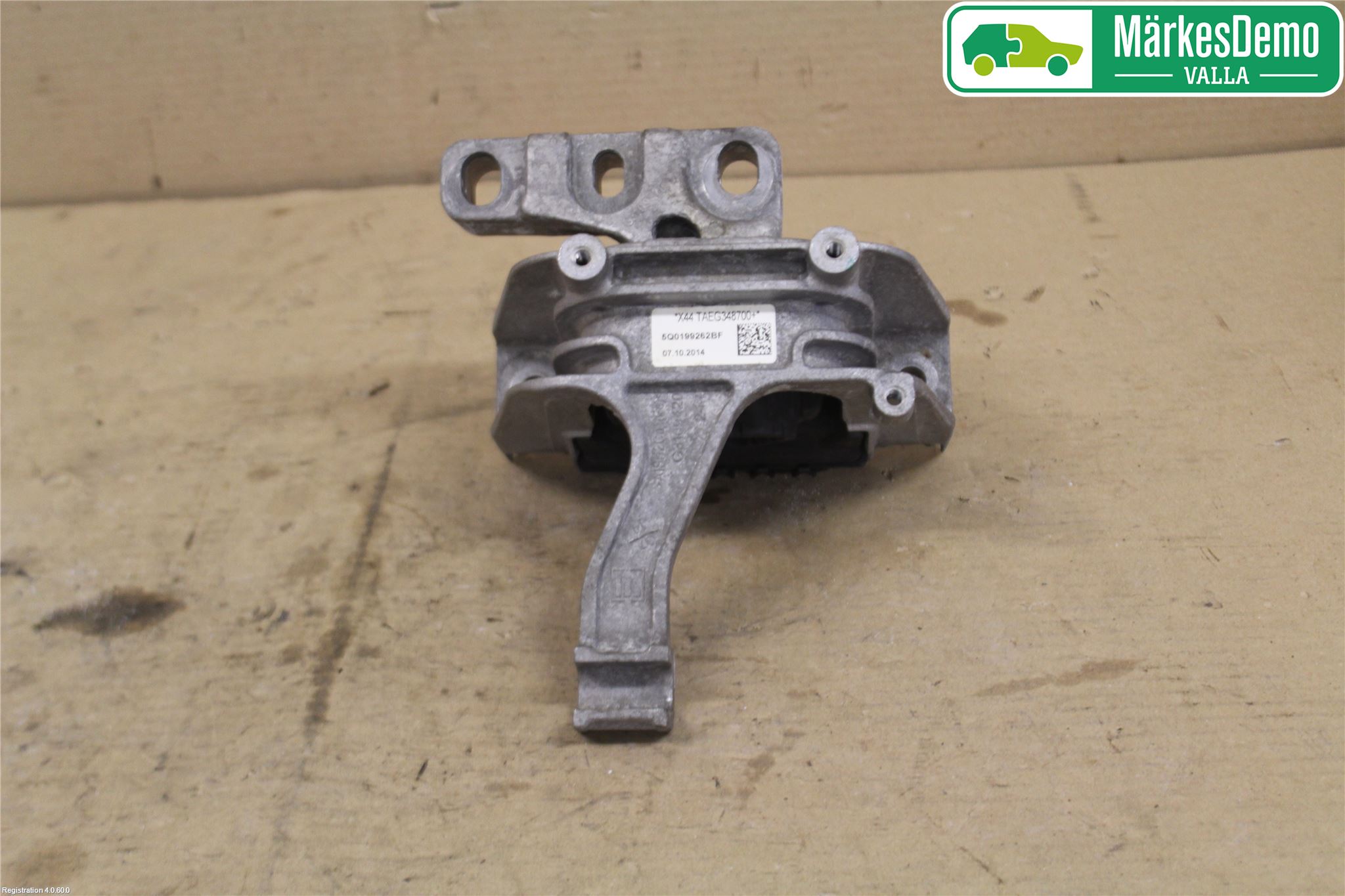 Volkswagen VW GOLF / E-GOLF VII 13-20 Motor Feste Stål-Alu